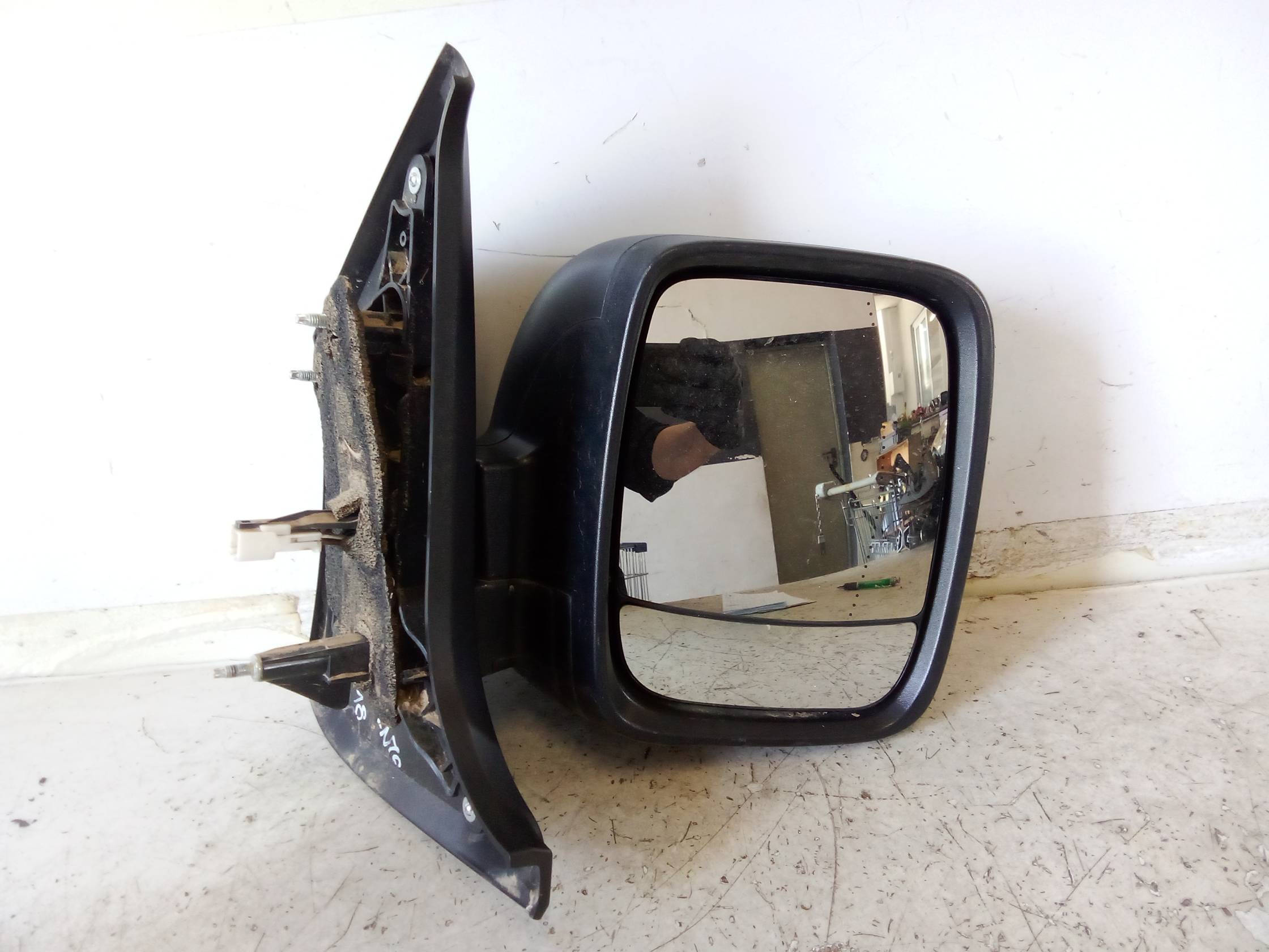 Retrovisore est. regolaz. elettr. dx.