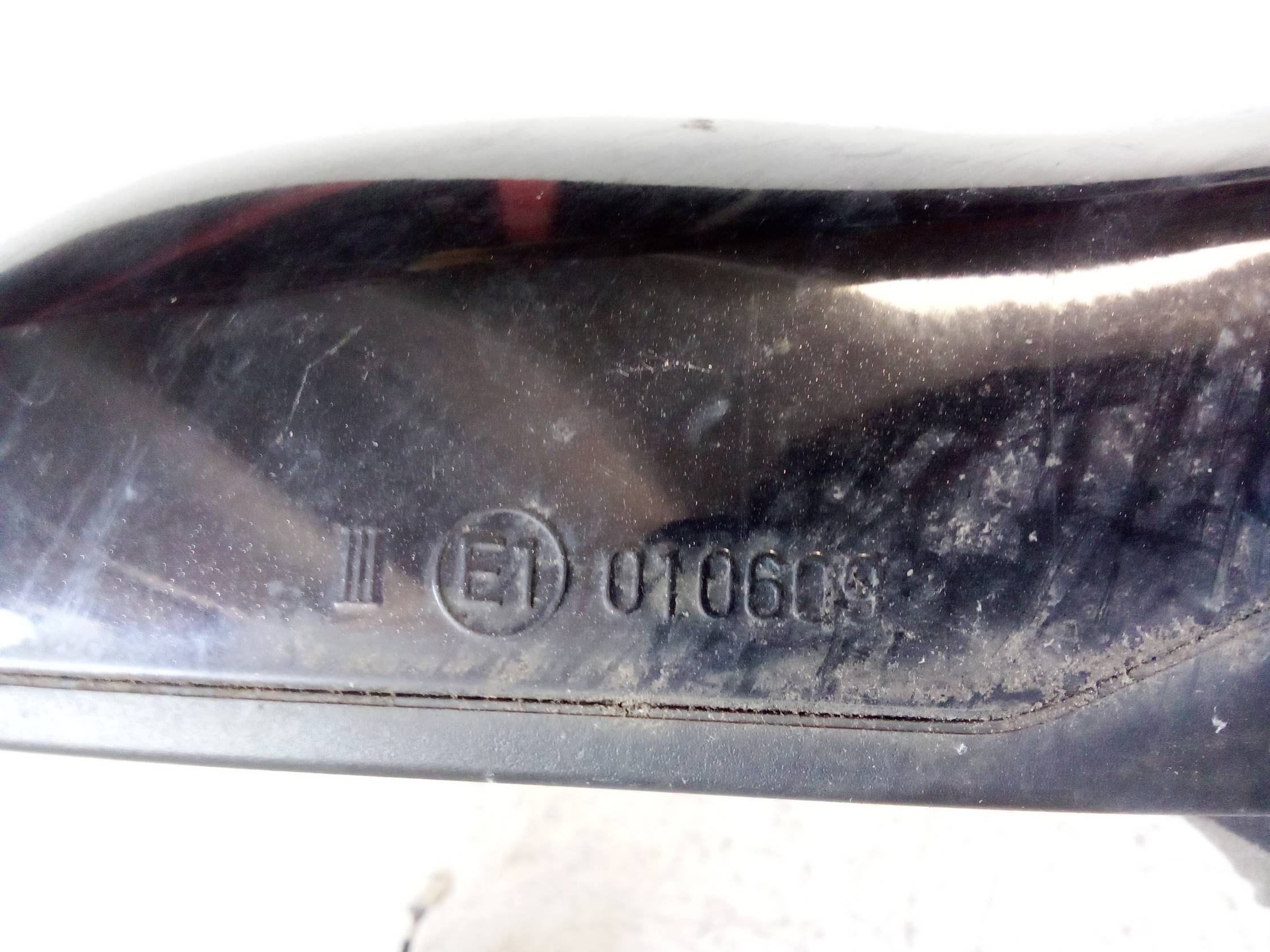 Retrovisore est. regolaz. elettr. dx.