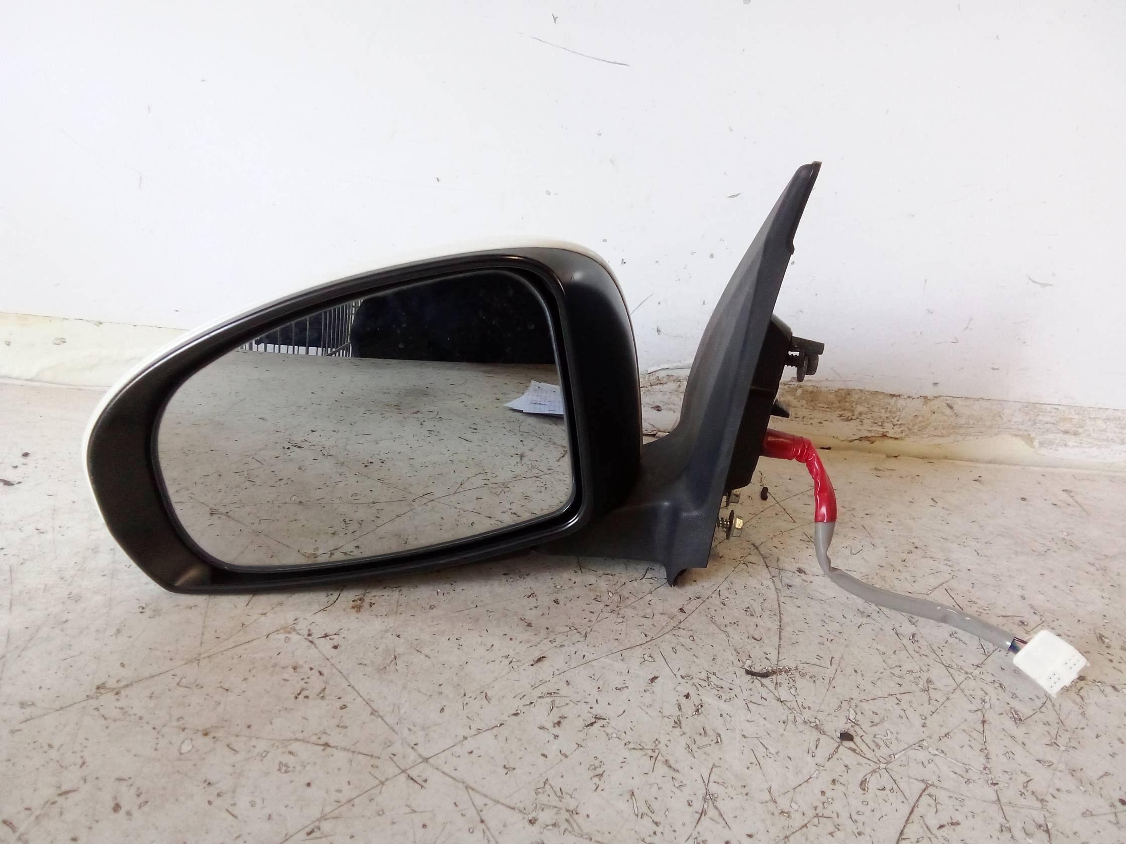 Retrovisore est. regolaz. elettr. sx.