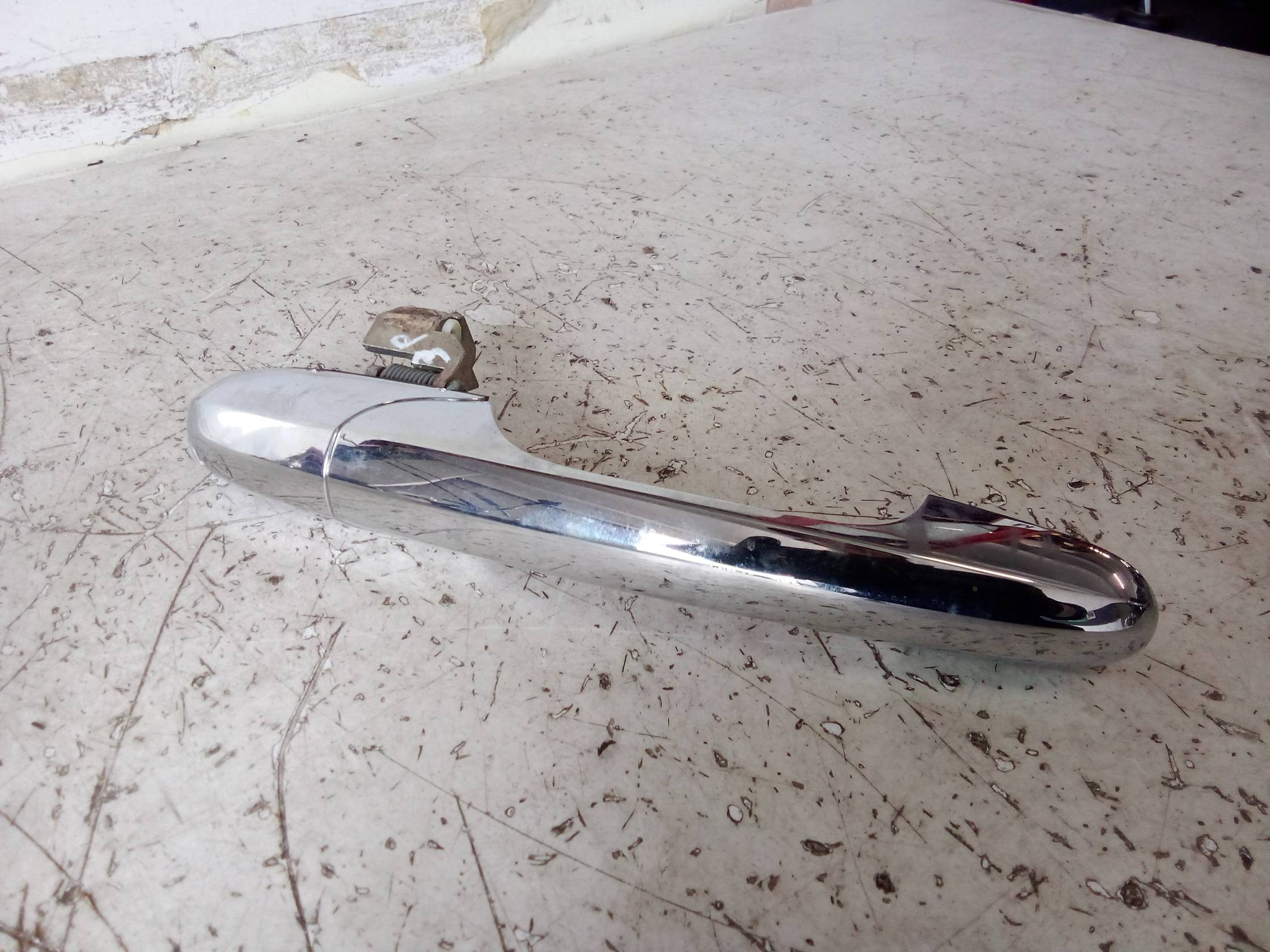 Maniglia porta ant. dx. Maniglia porta ant. dx.