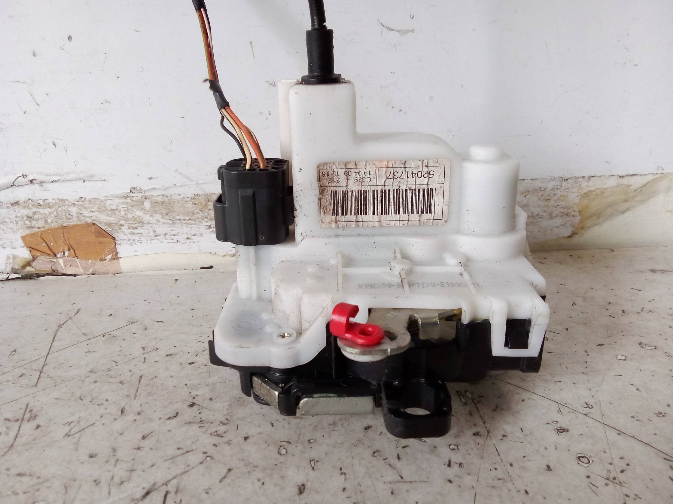 Serratura porta ant. dx.