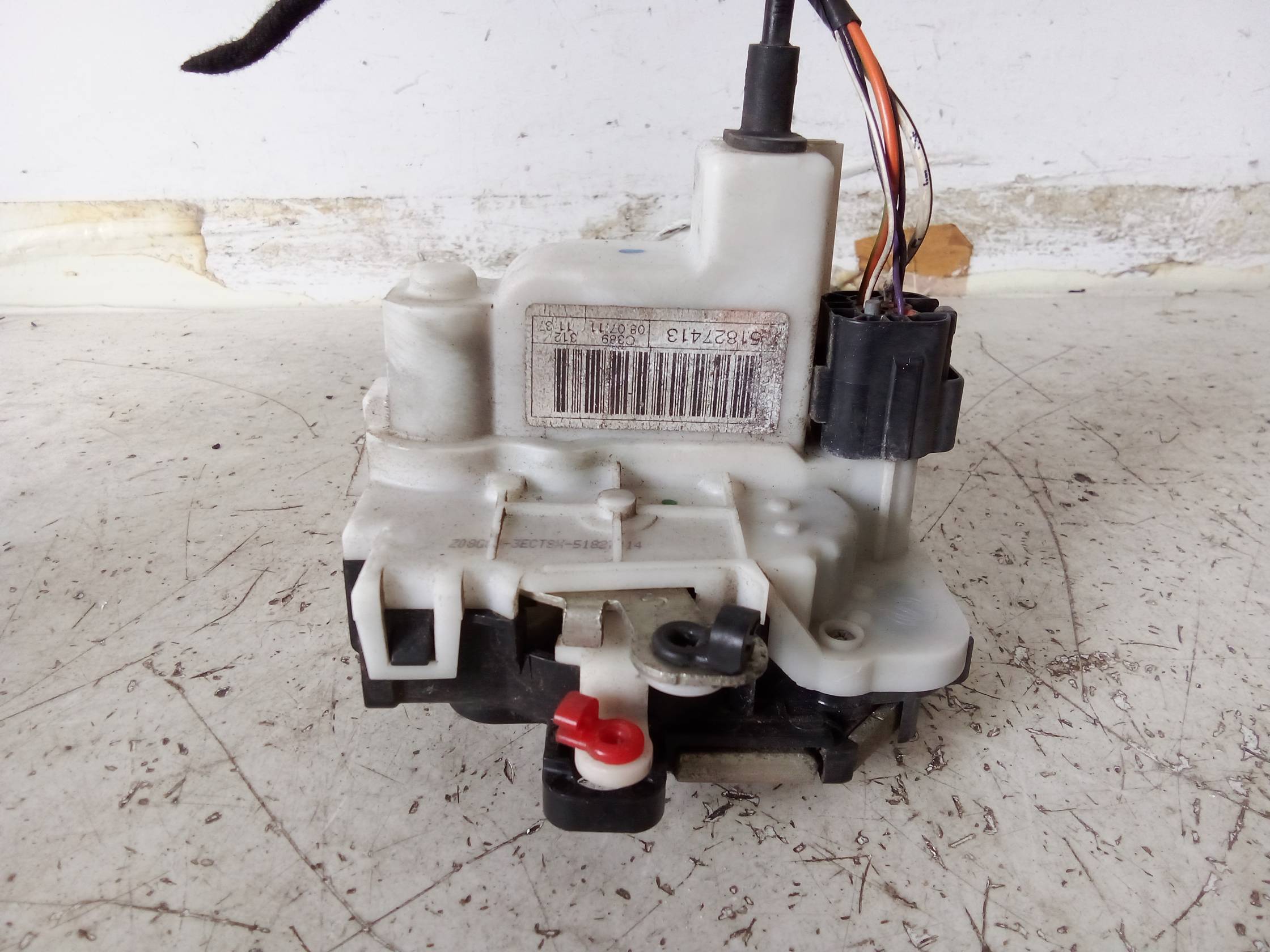 Serratura porta ant. sx.