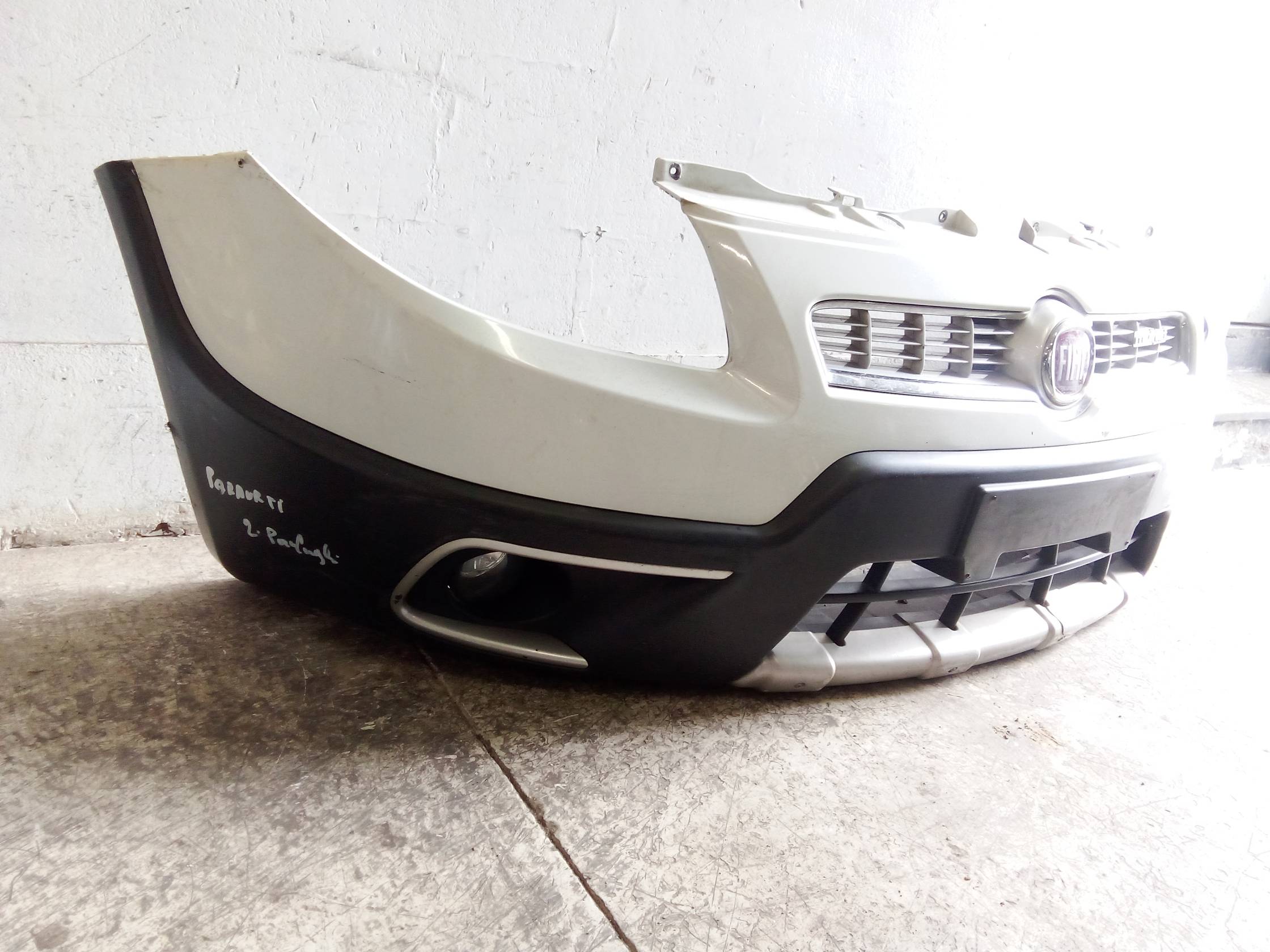 Paraurti ant. parte inf.