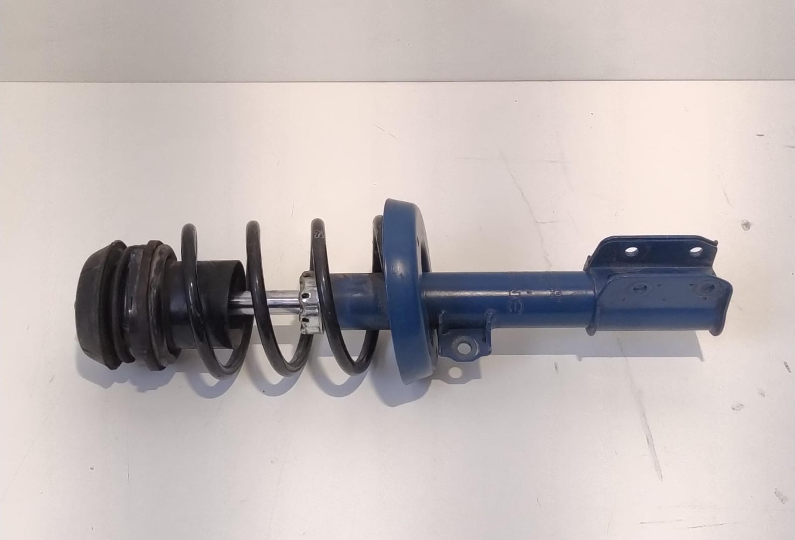 Ammortizzatore ant. dx.