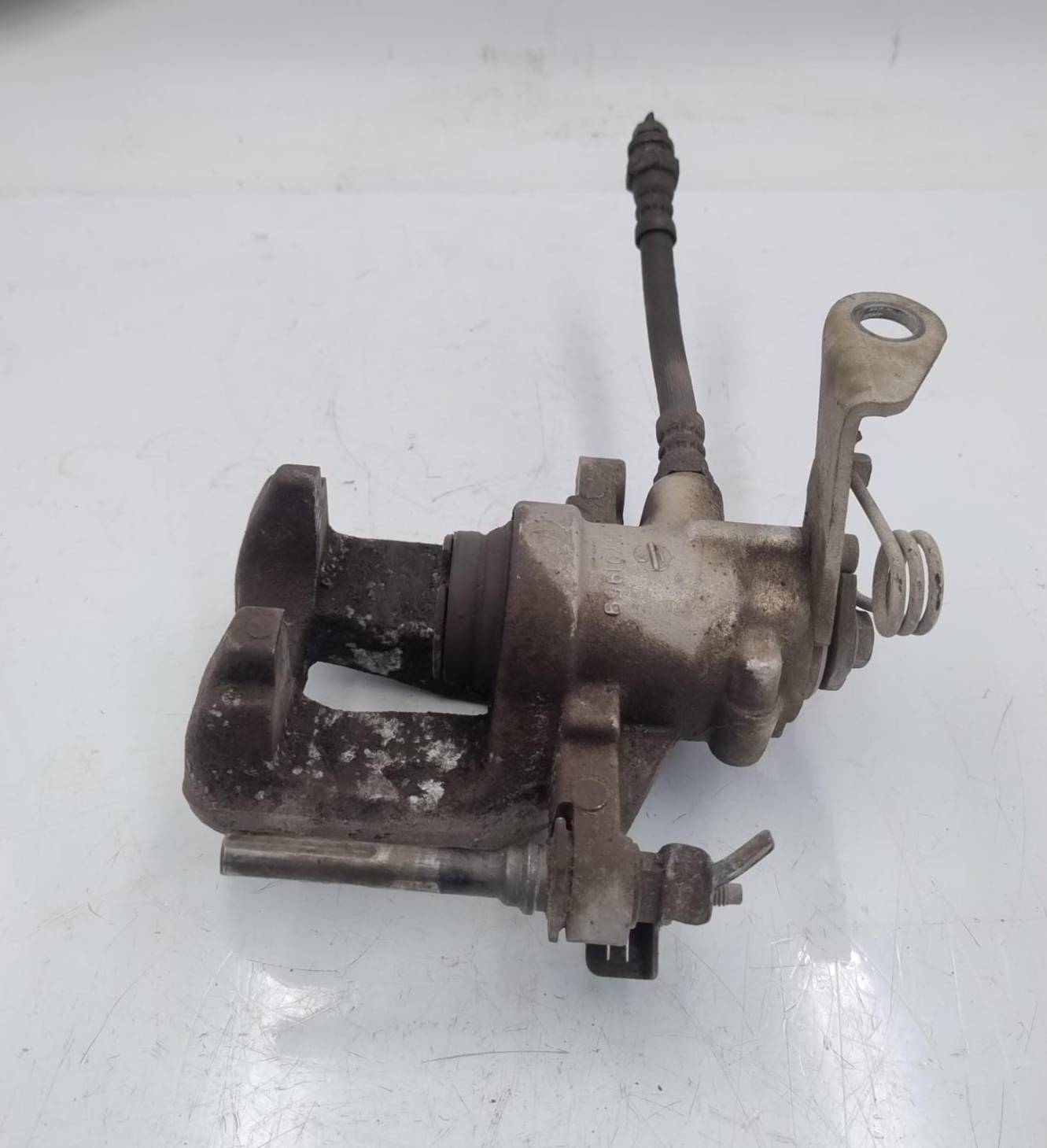 Pinza freno post. dx.