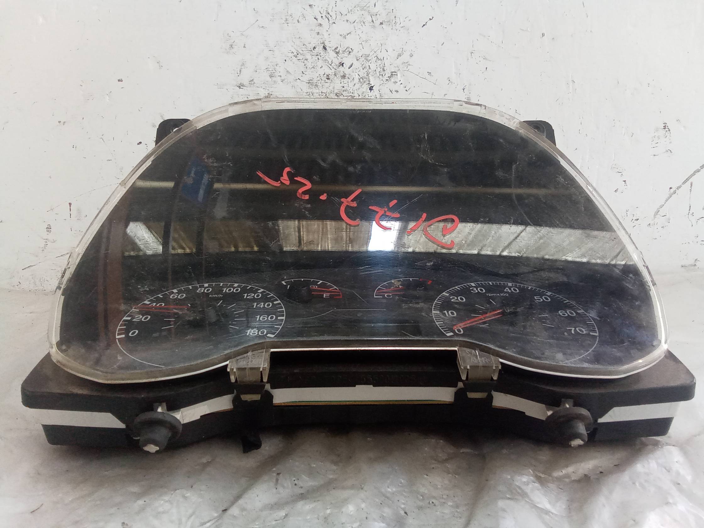 Quadro portastrumenti