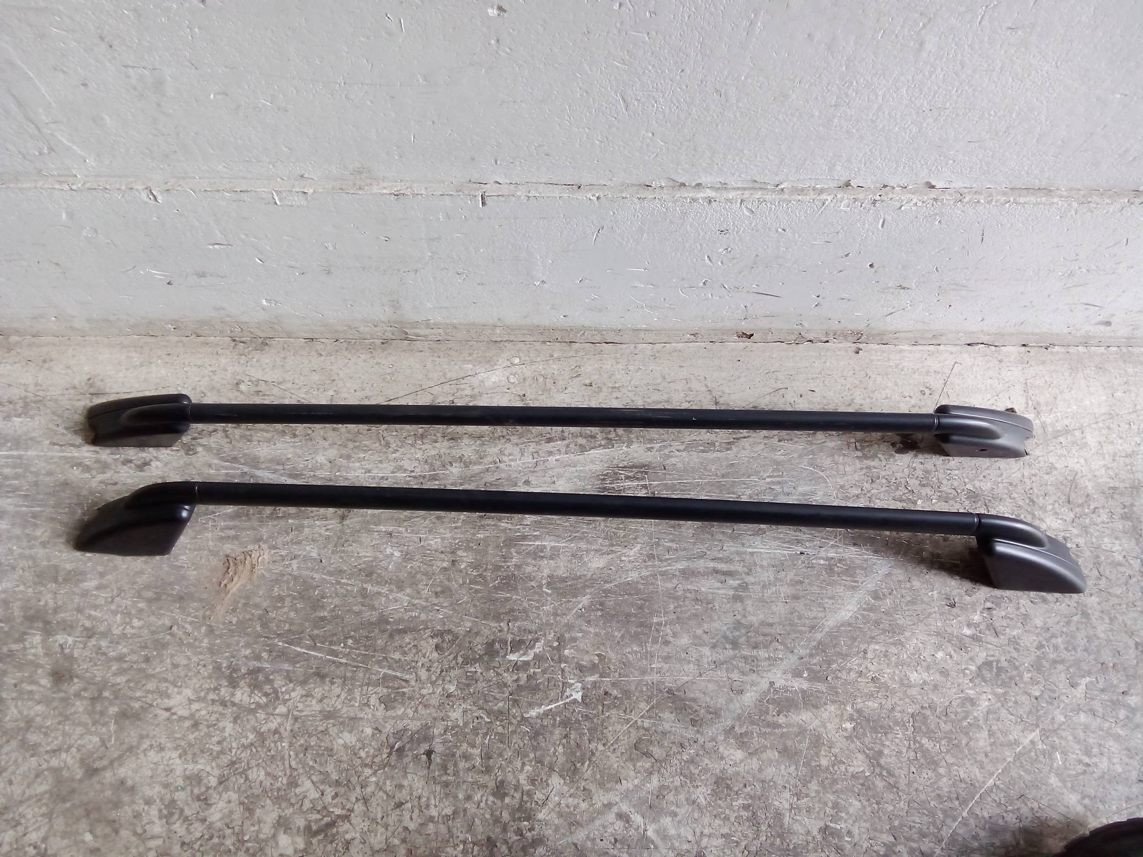 Barre portatutto per mancorrente tetto Barre portatutto per mancorrente tetto