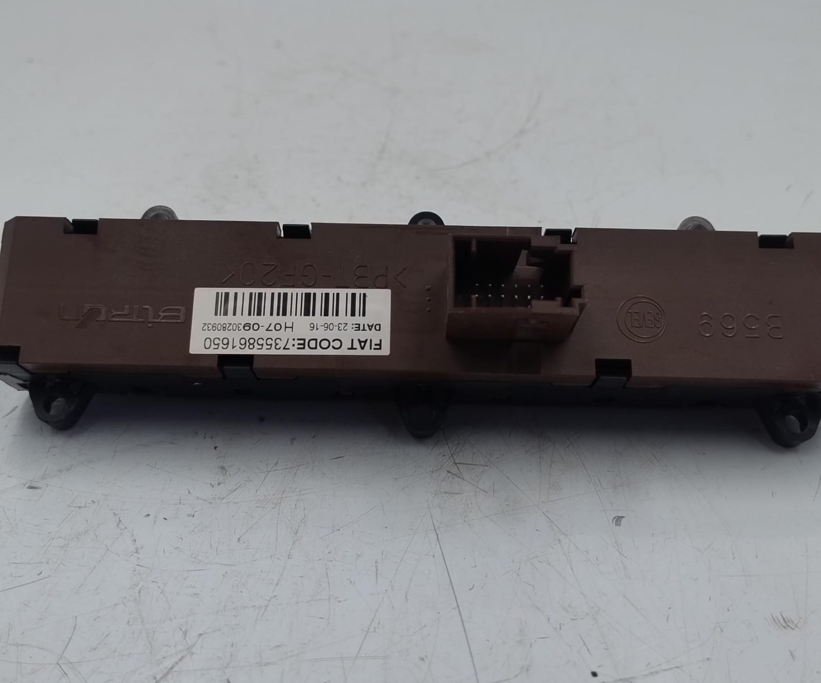 Blocco comandi multifunzioni Blocco comandi multifunzioni