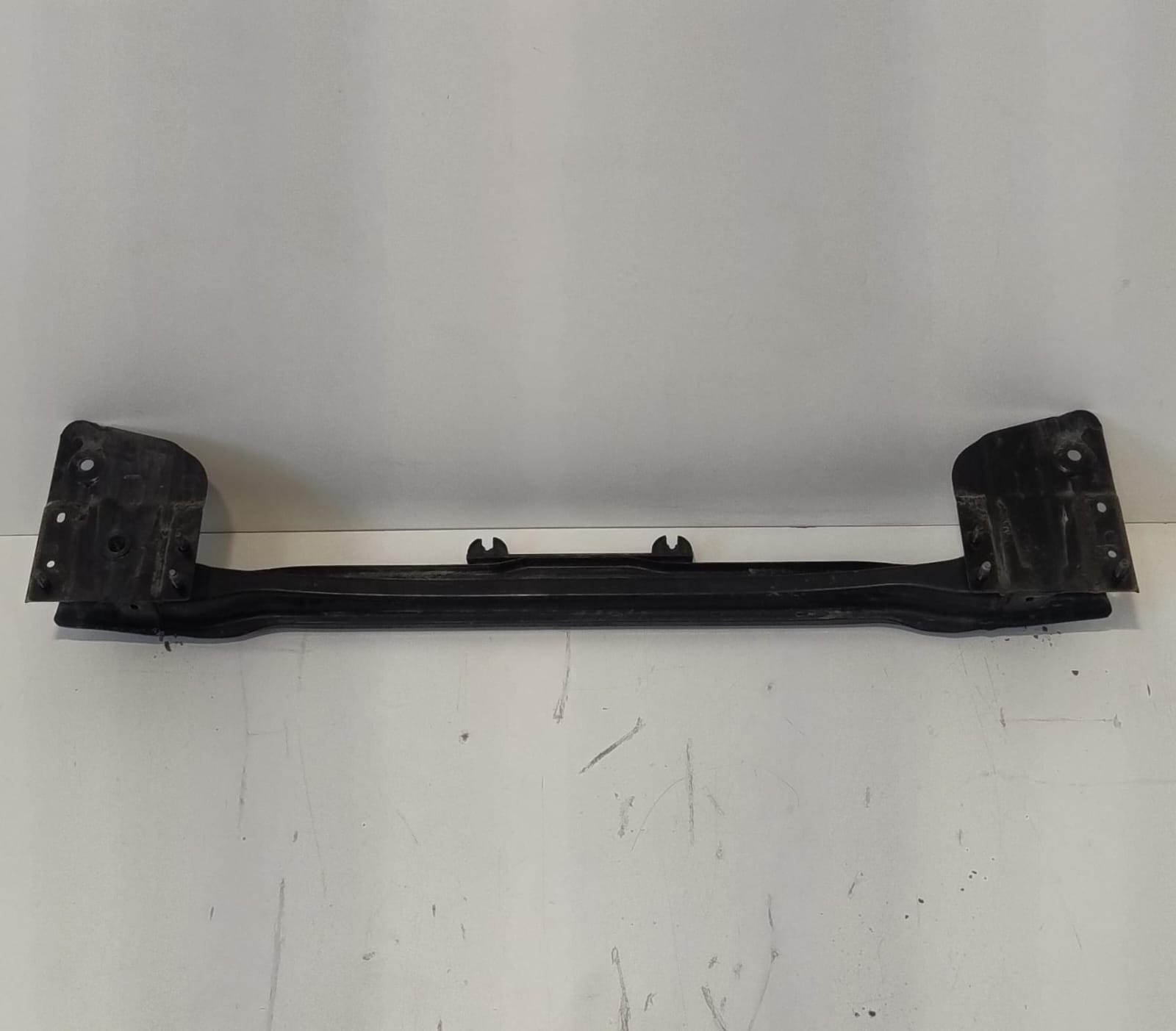 Traversa paraurti post.