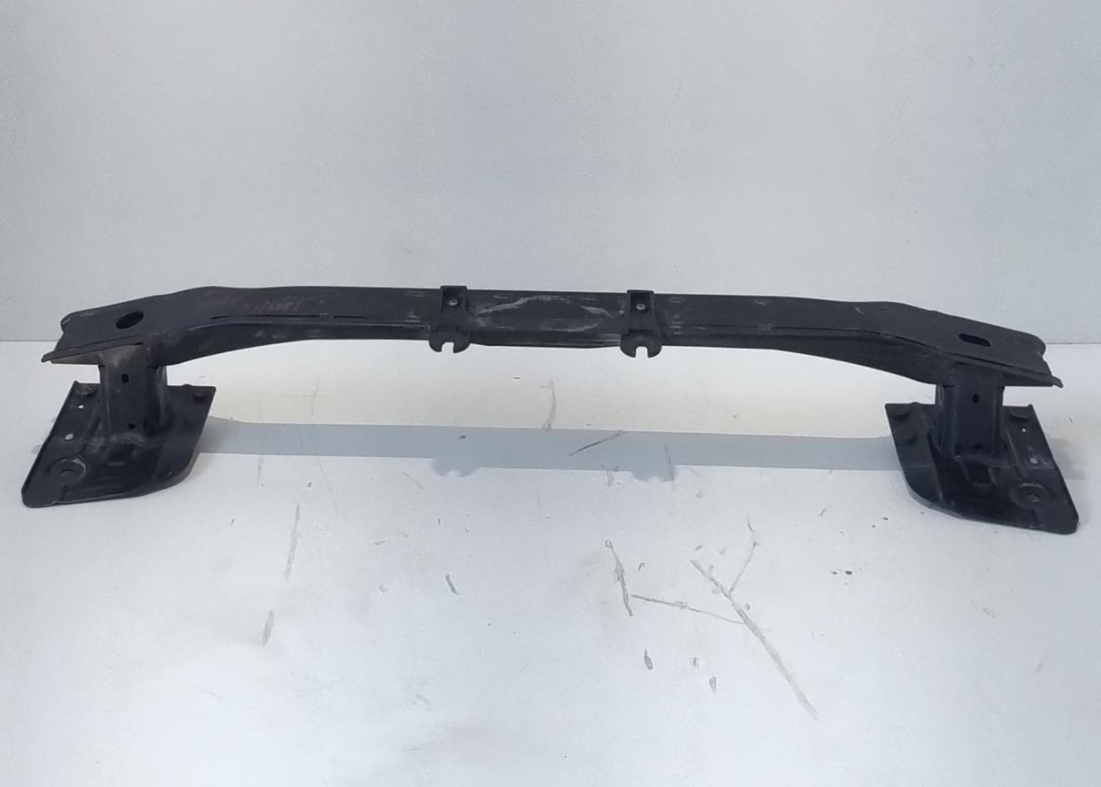 Traversa paraurti post.