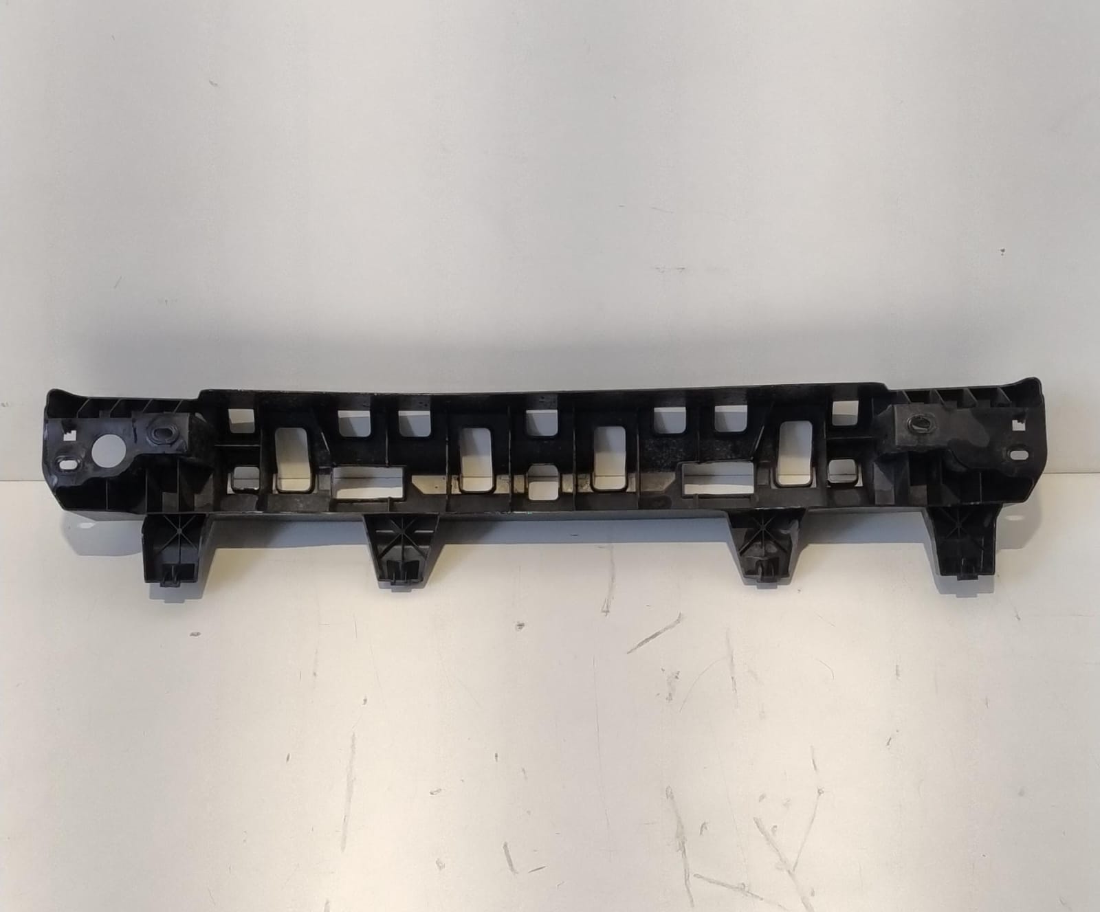 Traversa paraurti post.