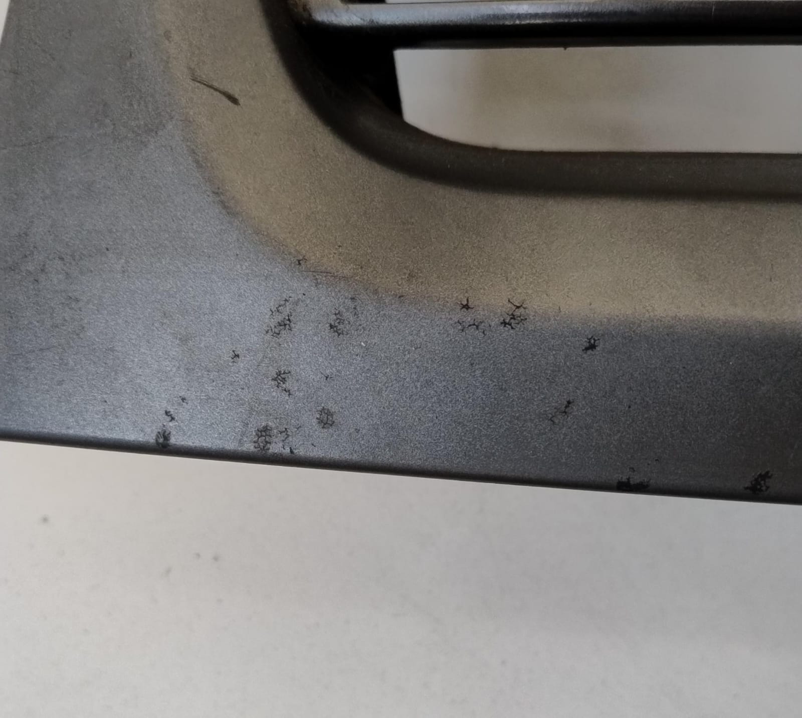 Griglia paraurti ant. Griglia paraurti ant.