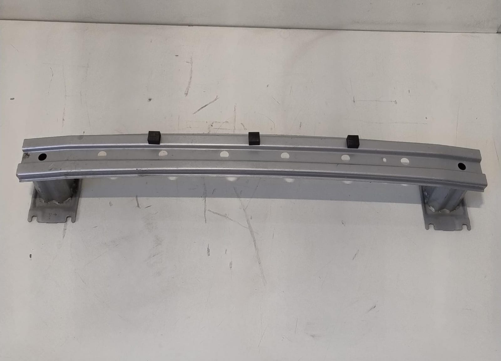 Traversa paraurti post.