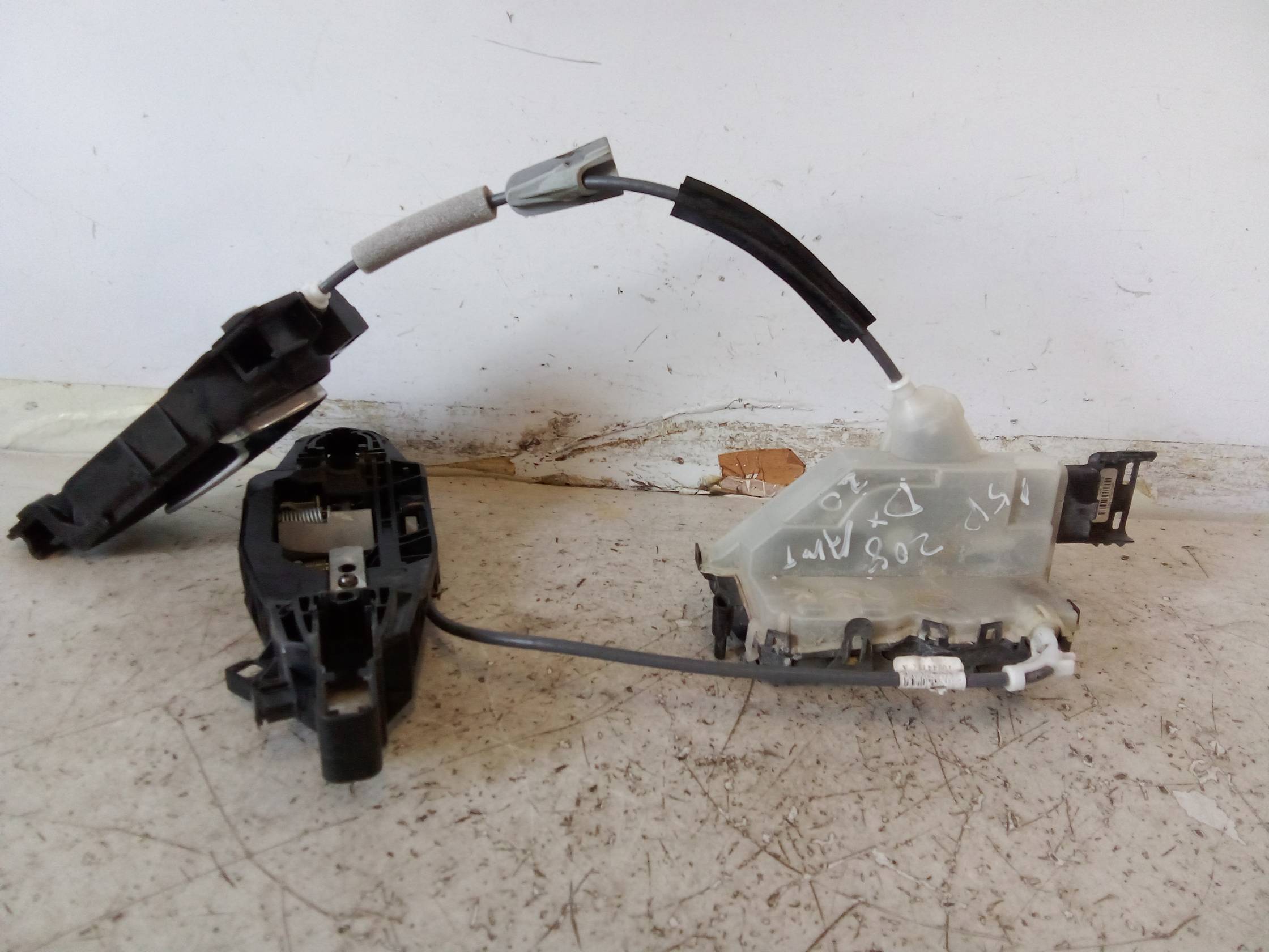 Serratura porta ant. dx.