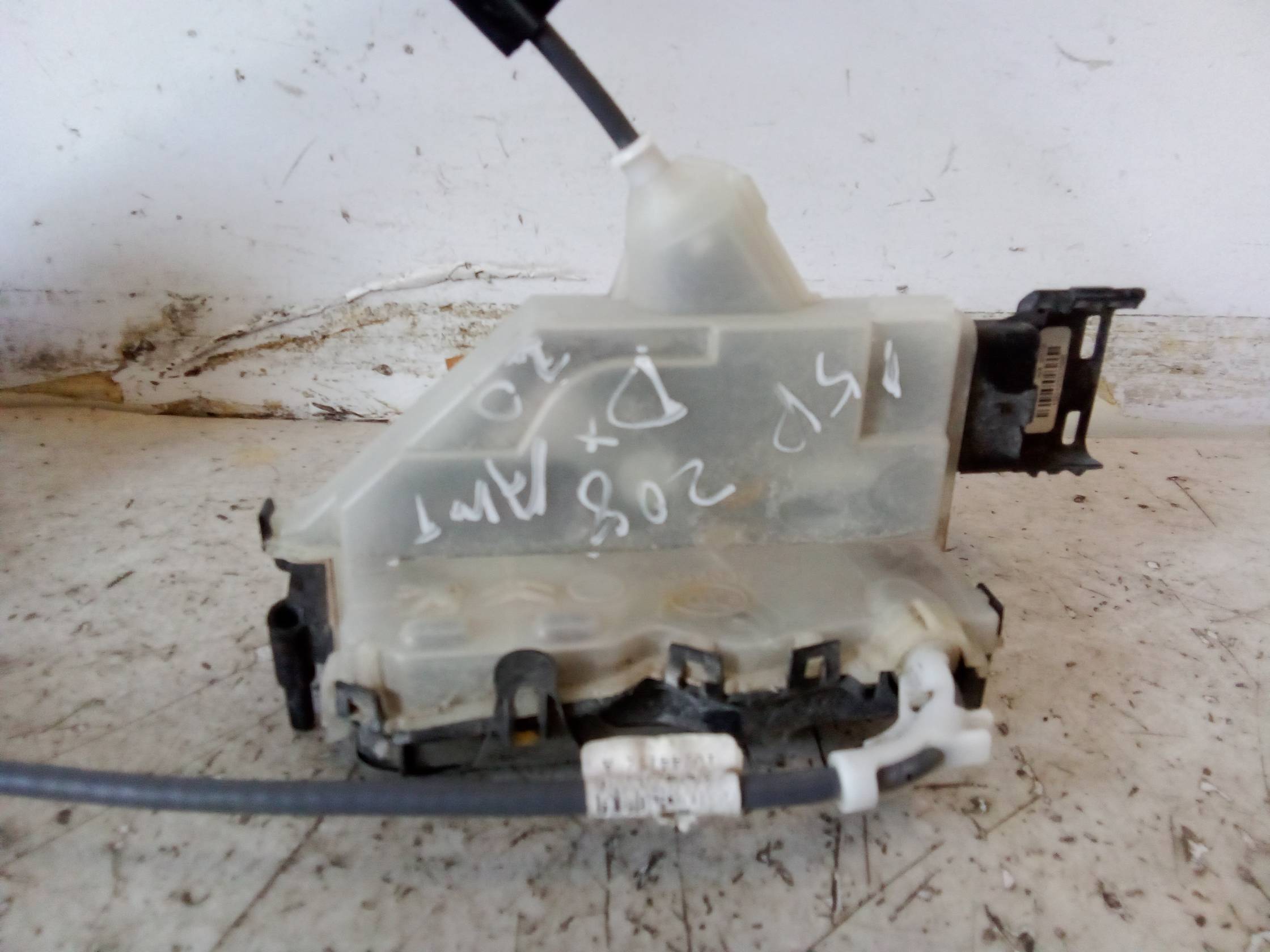 Serratura porta ant. dx.