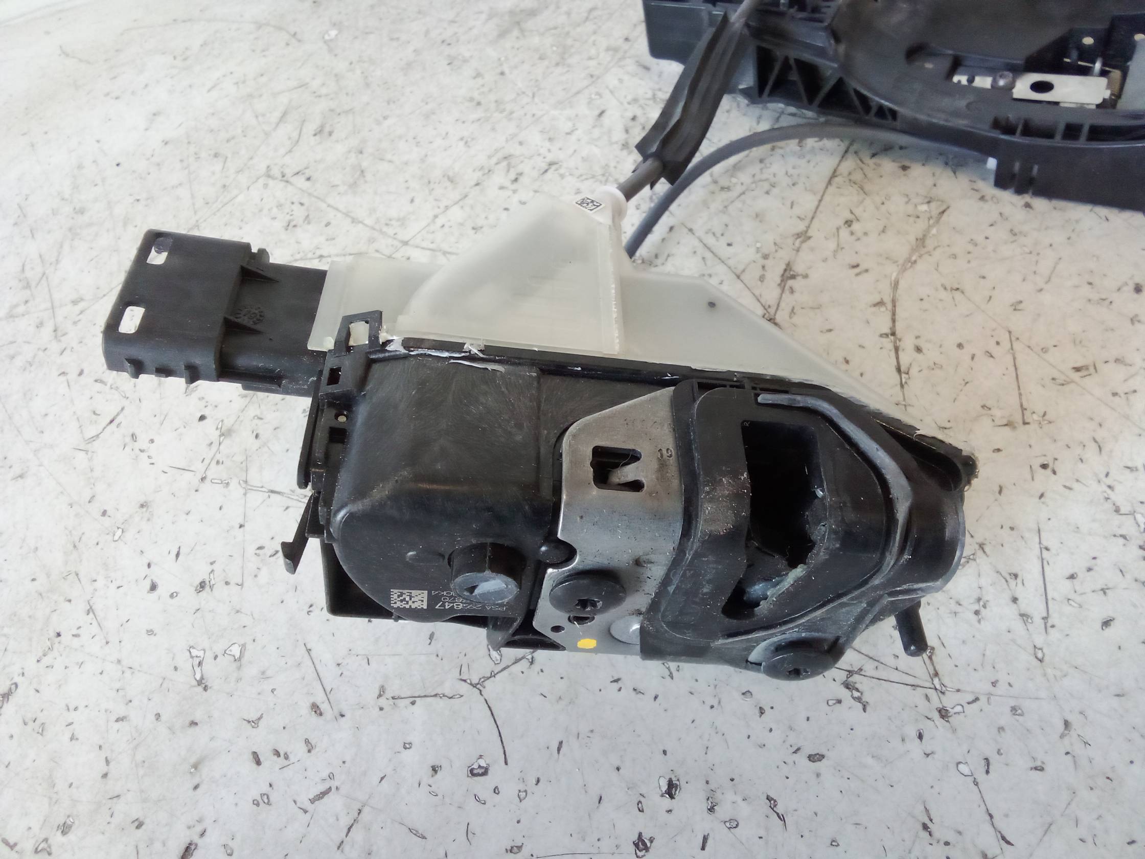 Serratura porta ant. dx.