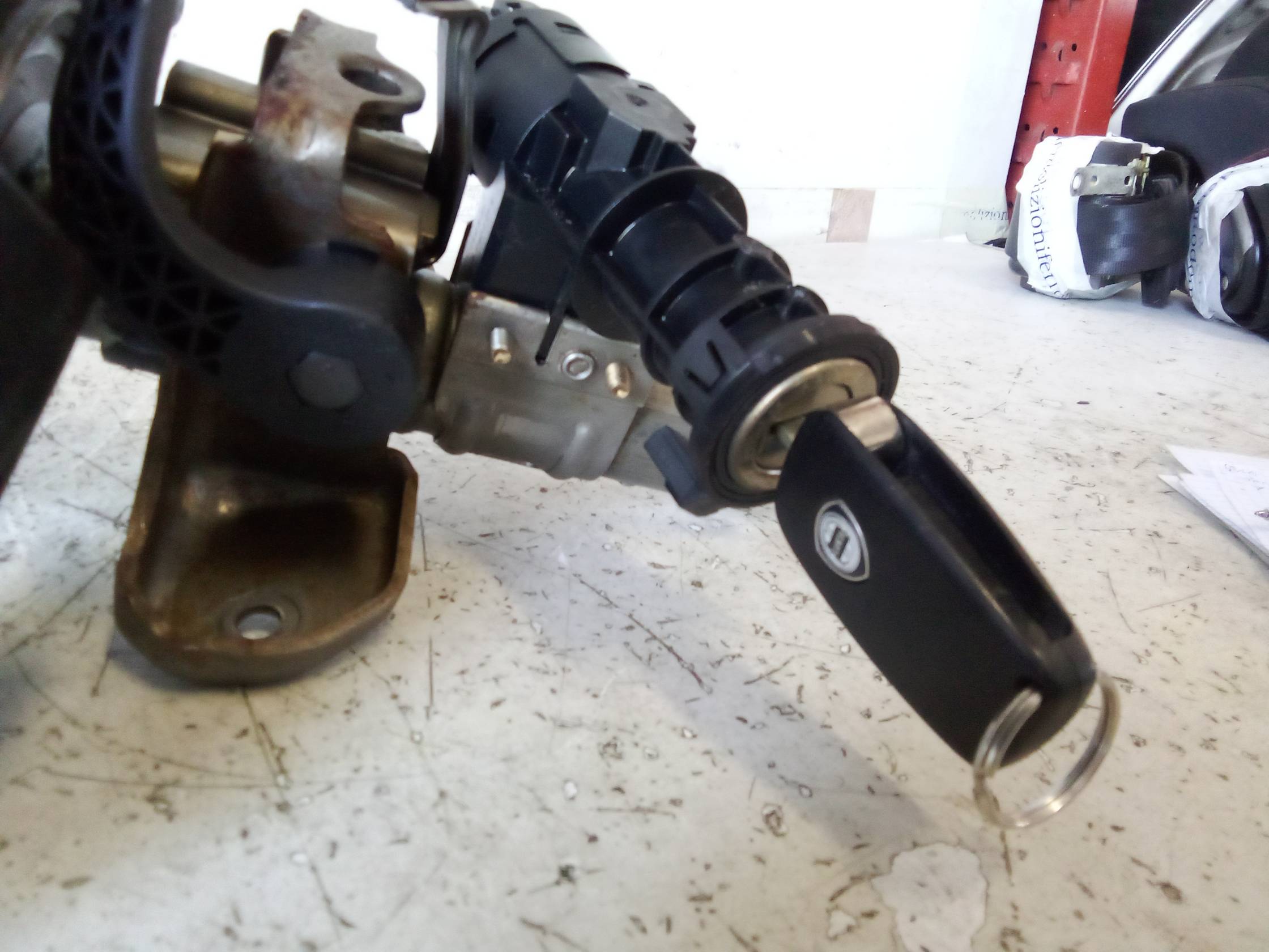 Servosterzo elettronico