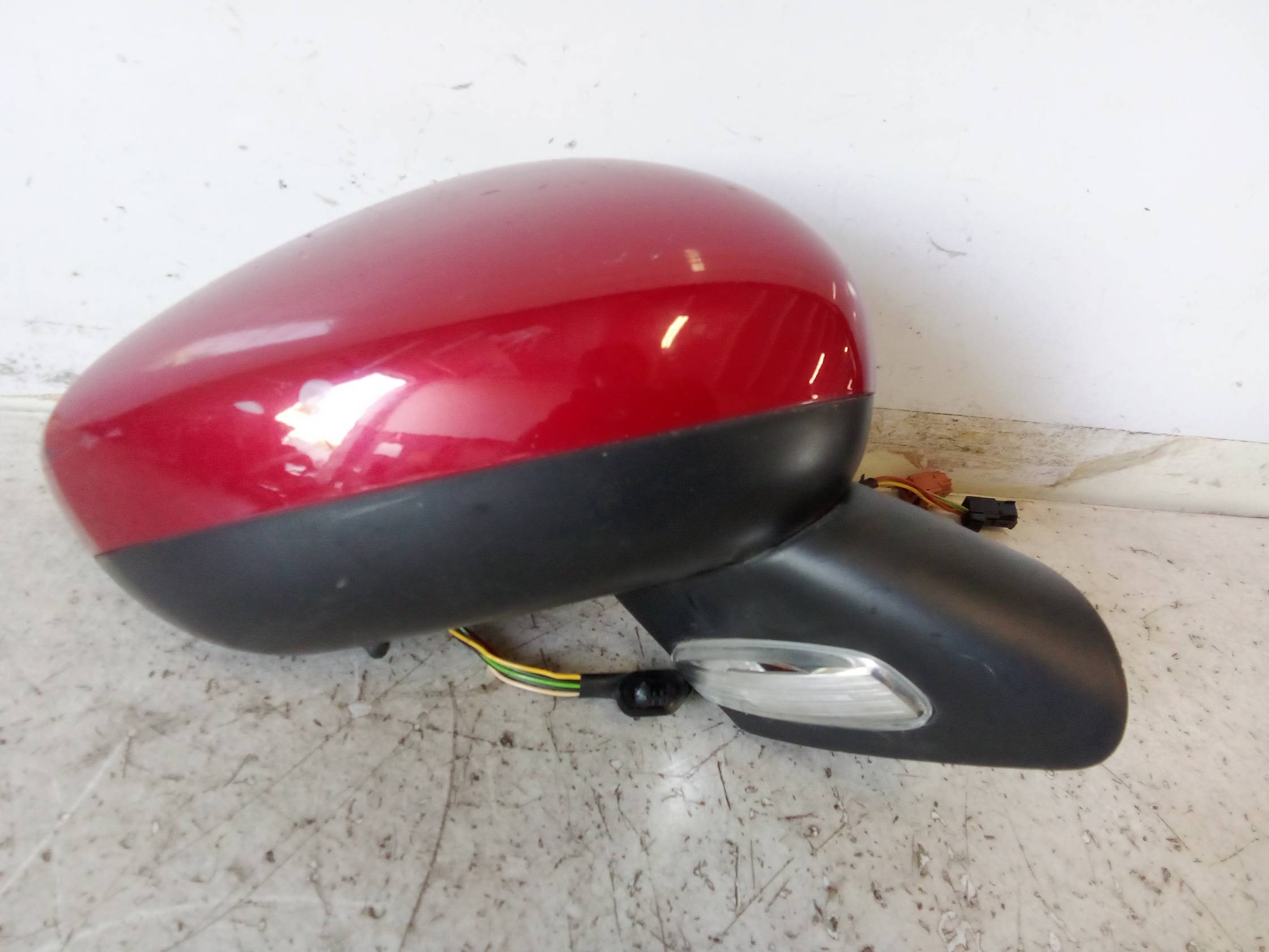 Retrovisore est. regolaz. elettr. dx.