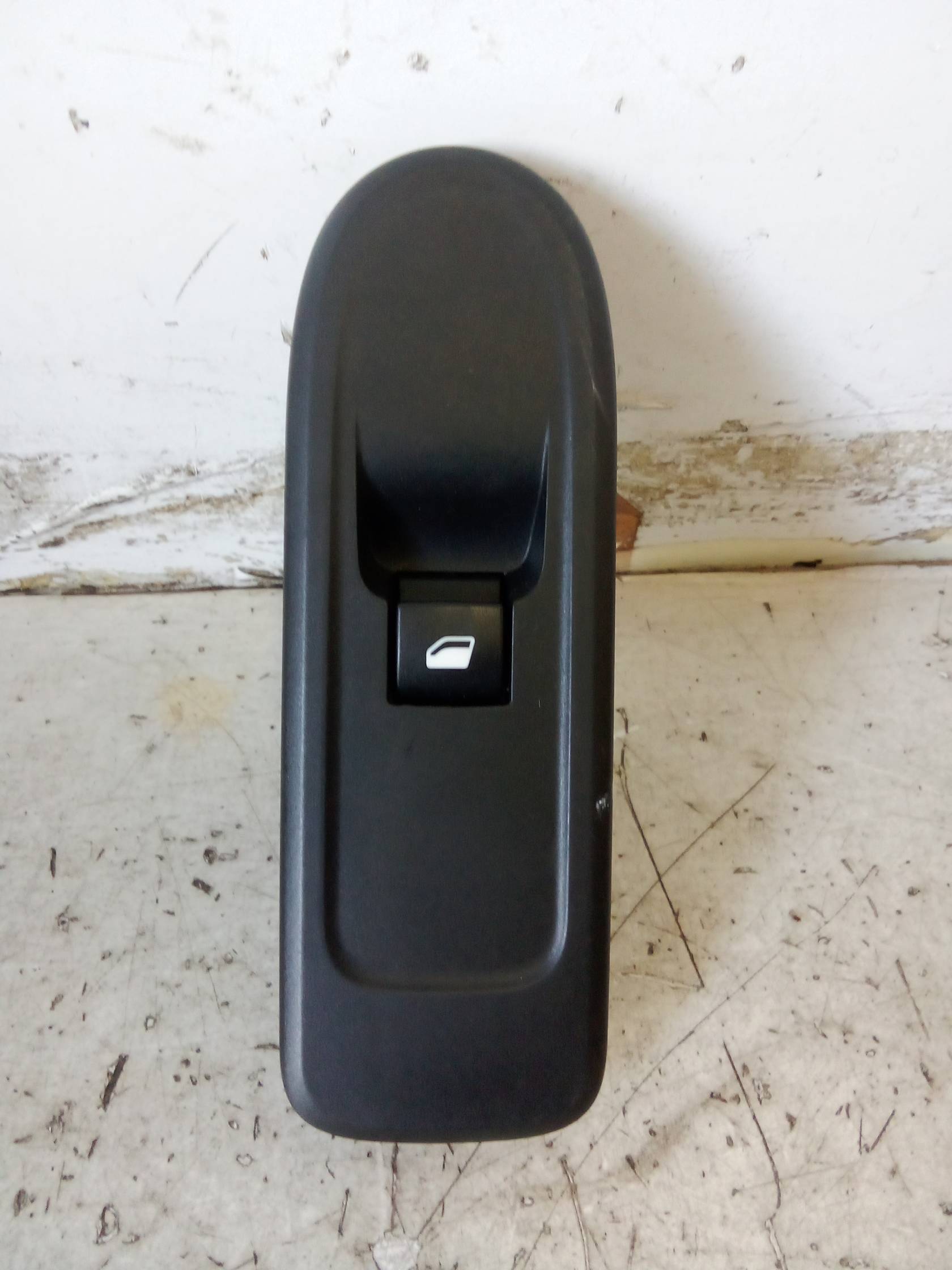 Blocco comandi alzacristalli e retrovisori est.