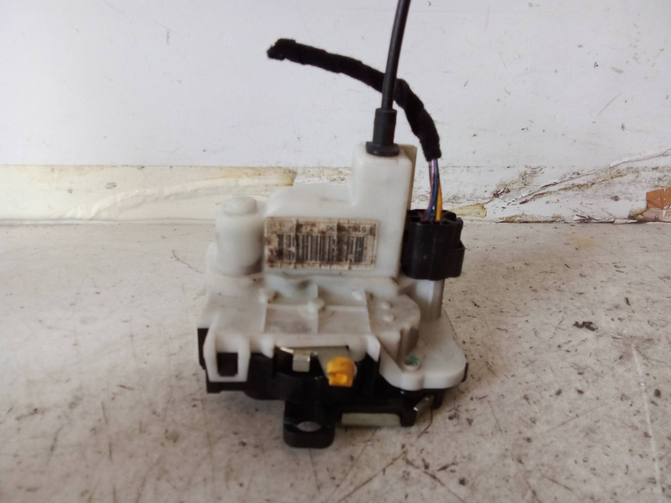 Serratura porta post. sx.