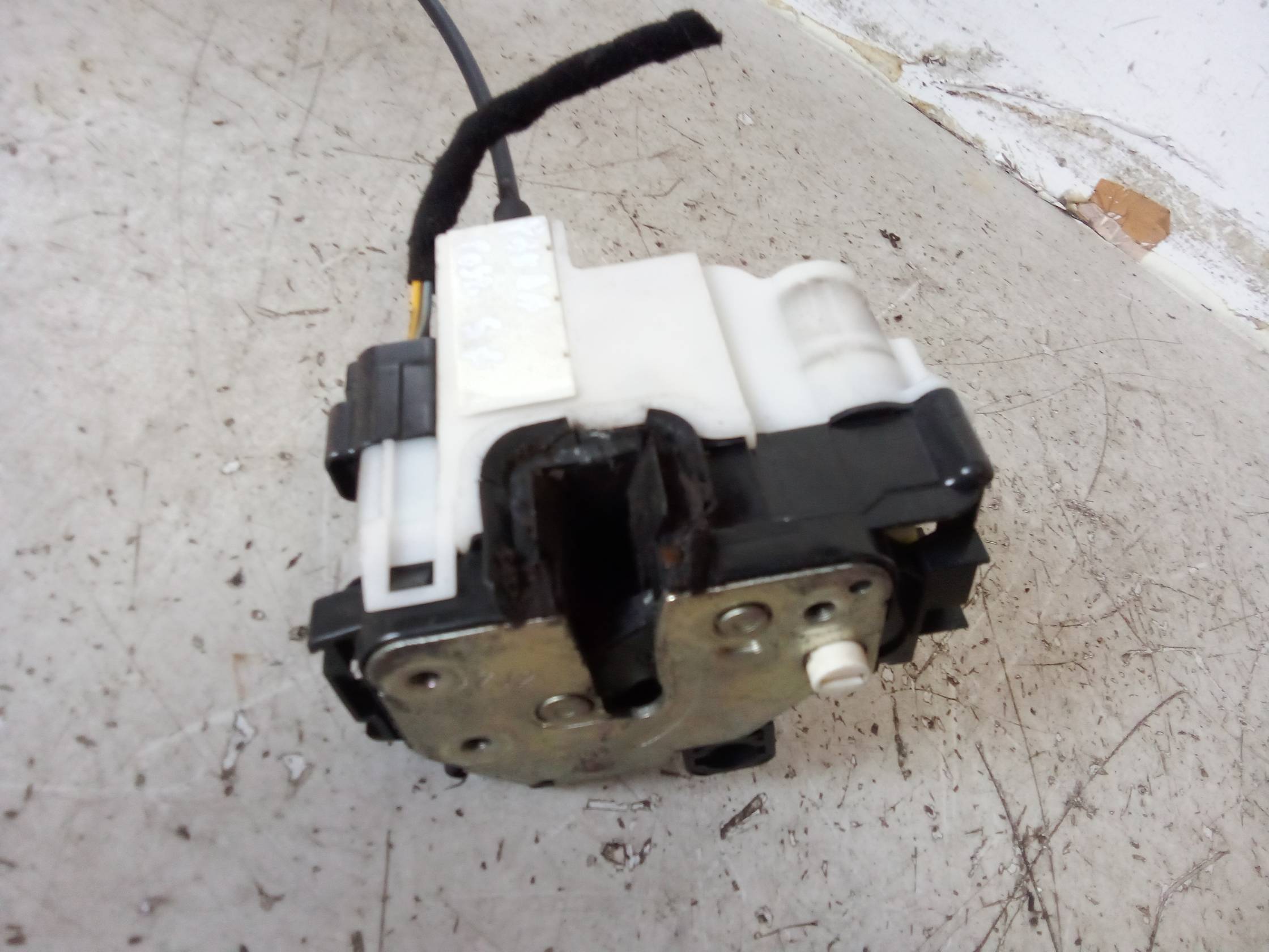 Serratura porta post. sx.