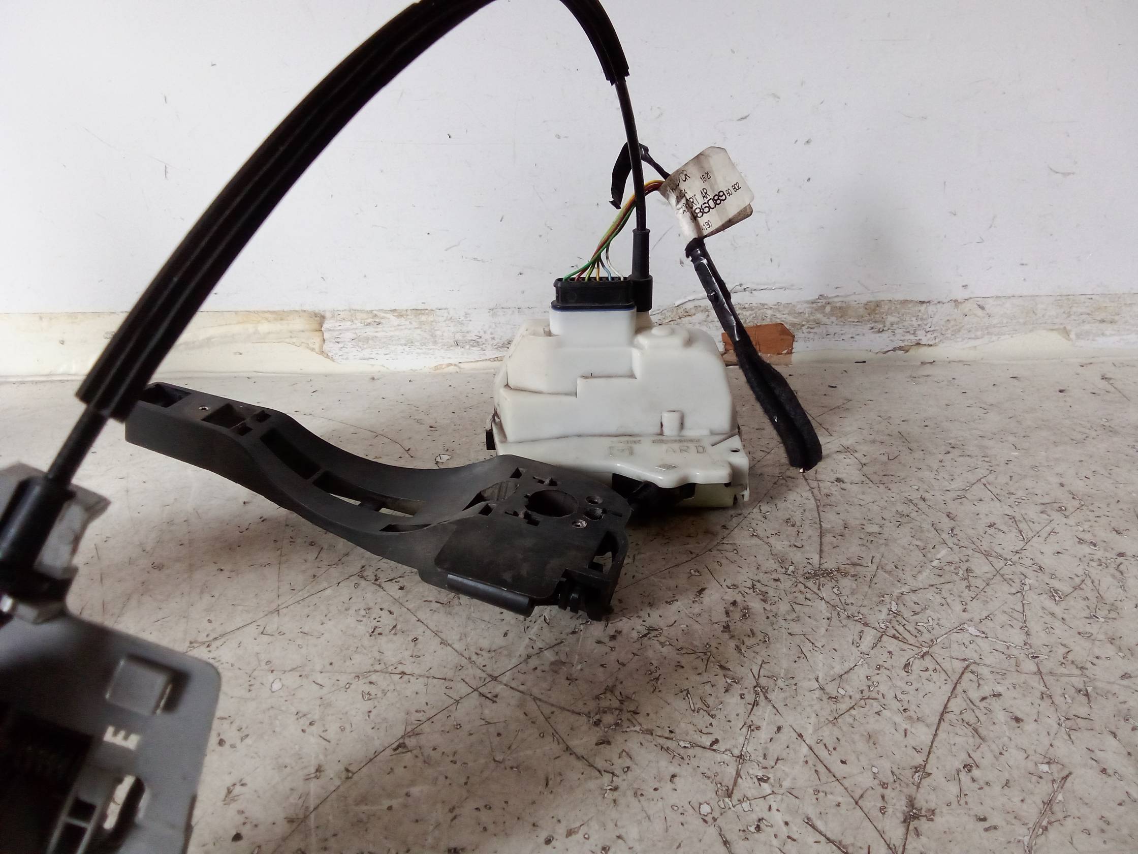 Serratura porta post. sx.