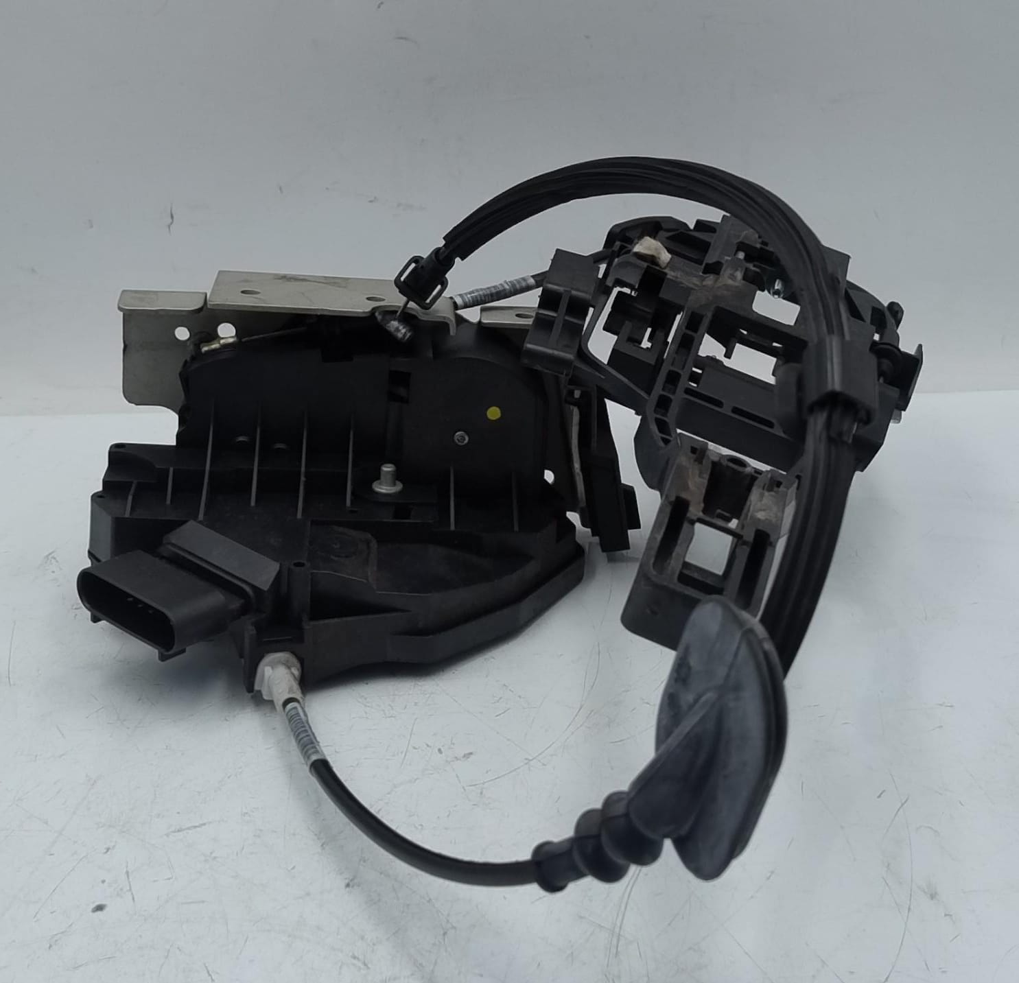 Serratura porta ant. dx.