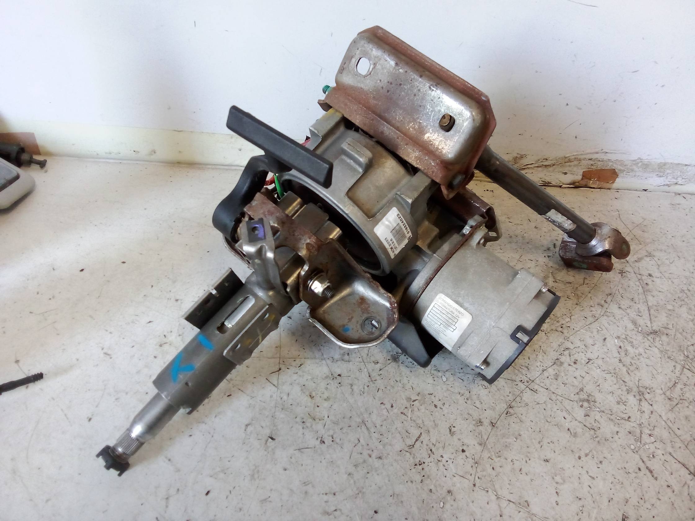 Servosterzo elettronico