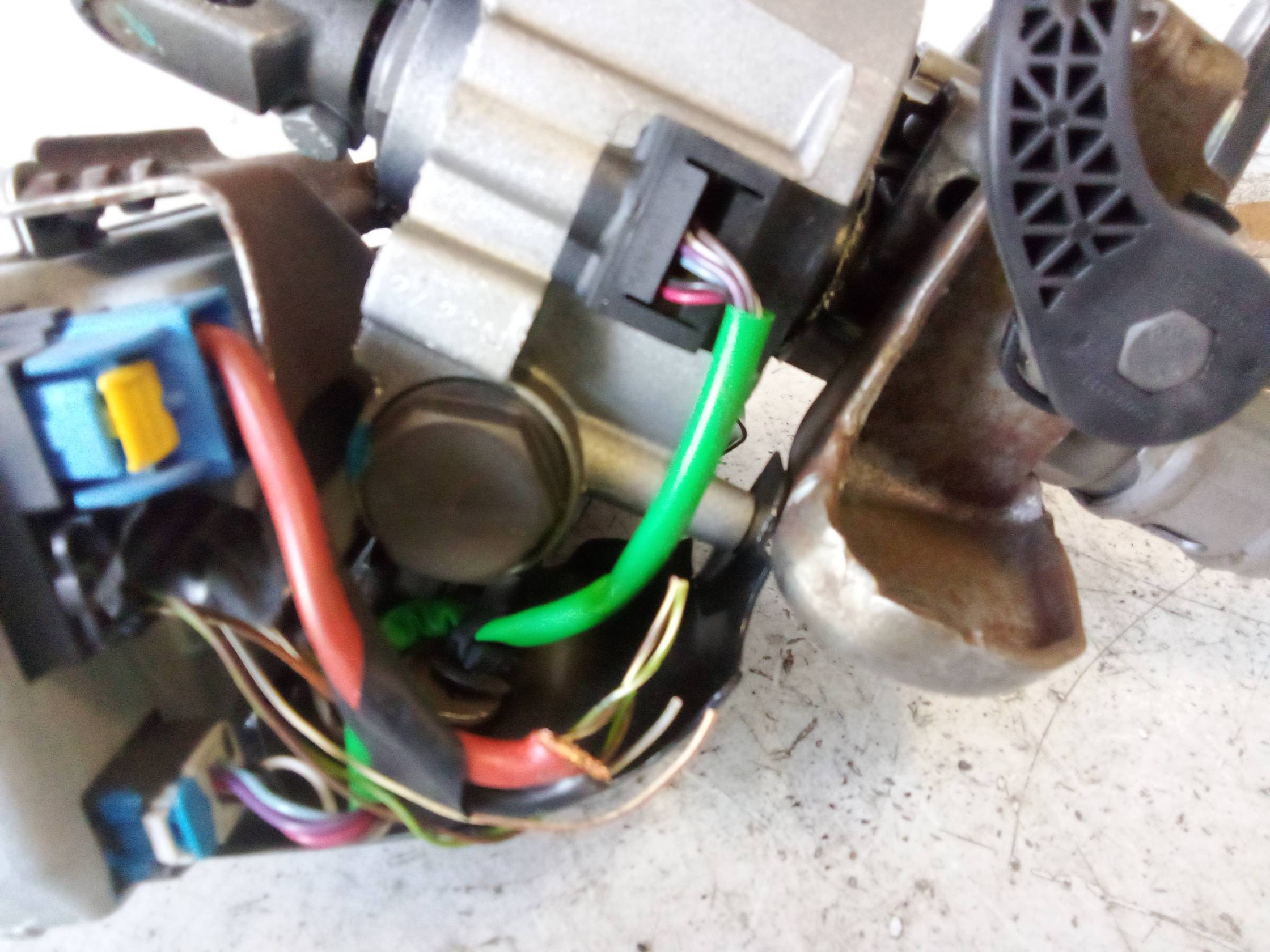 Servosterzo elettronico