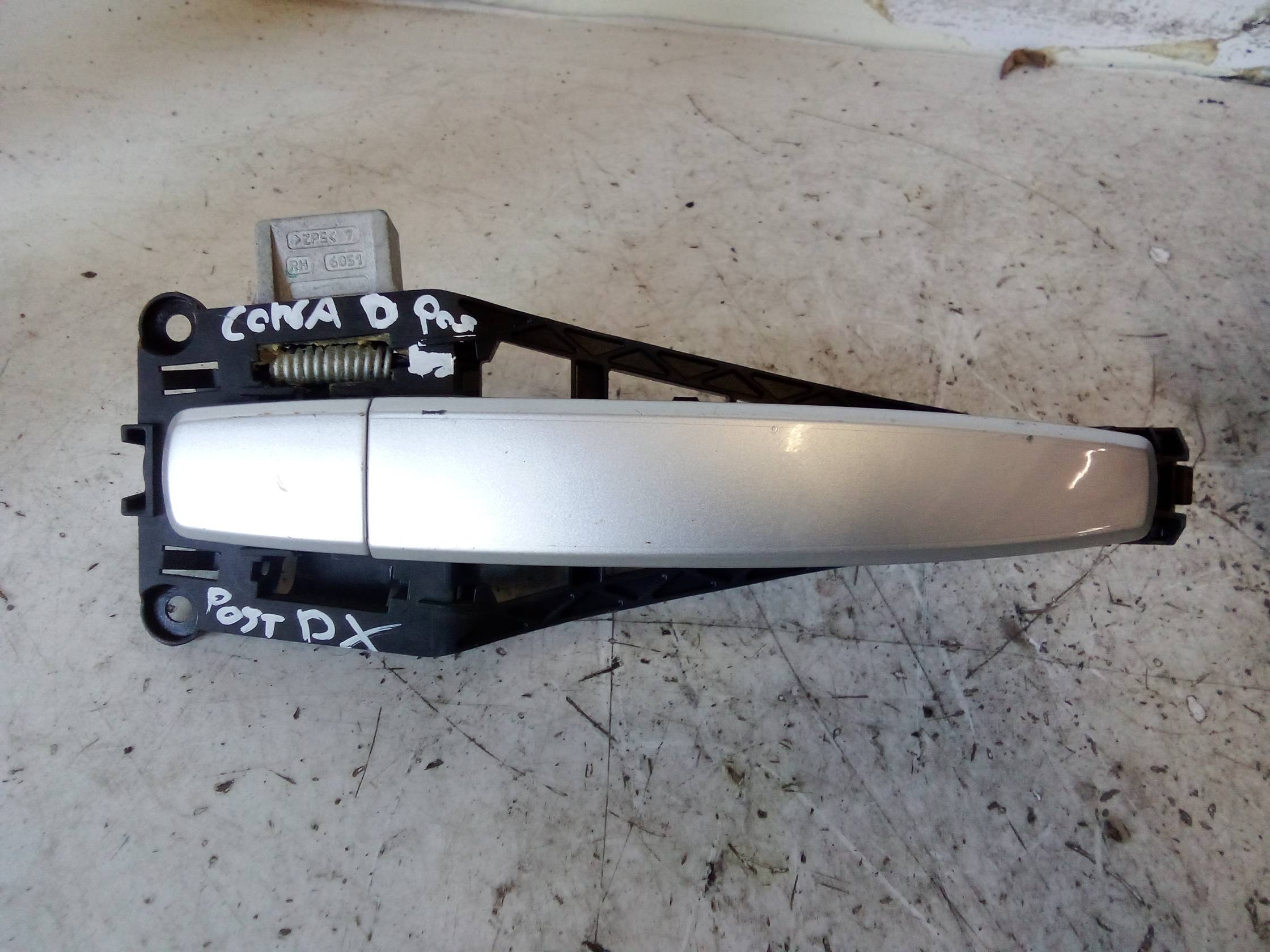 Maniglia porta post. dx.