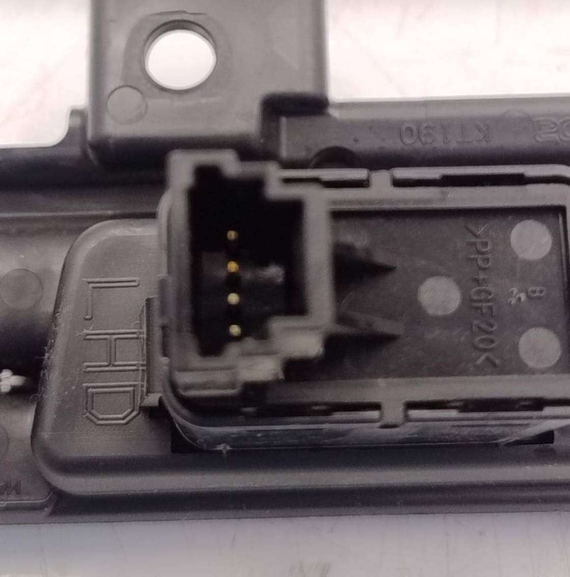 Pulsante quattro frecce emergenza