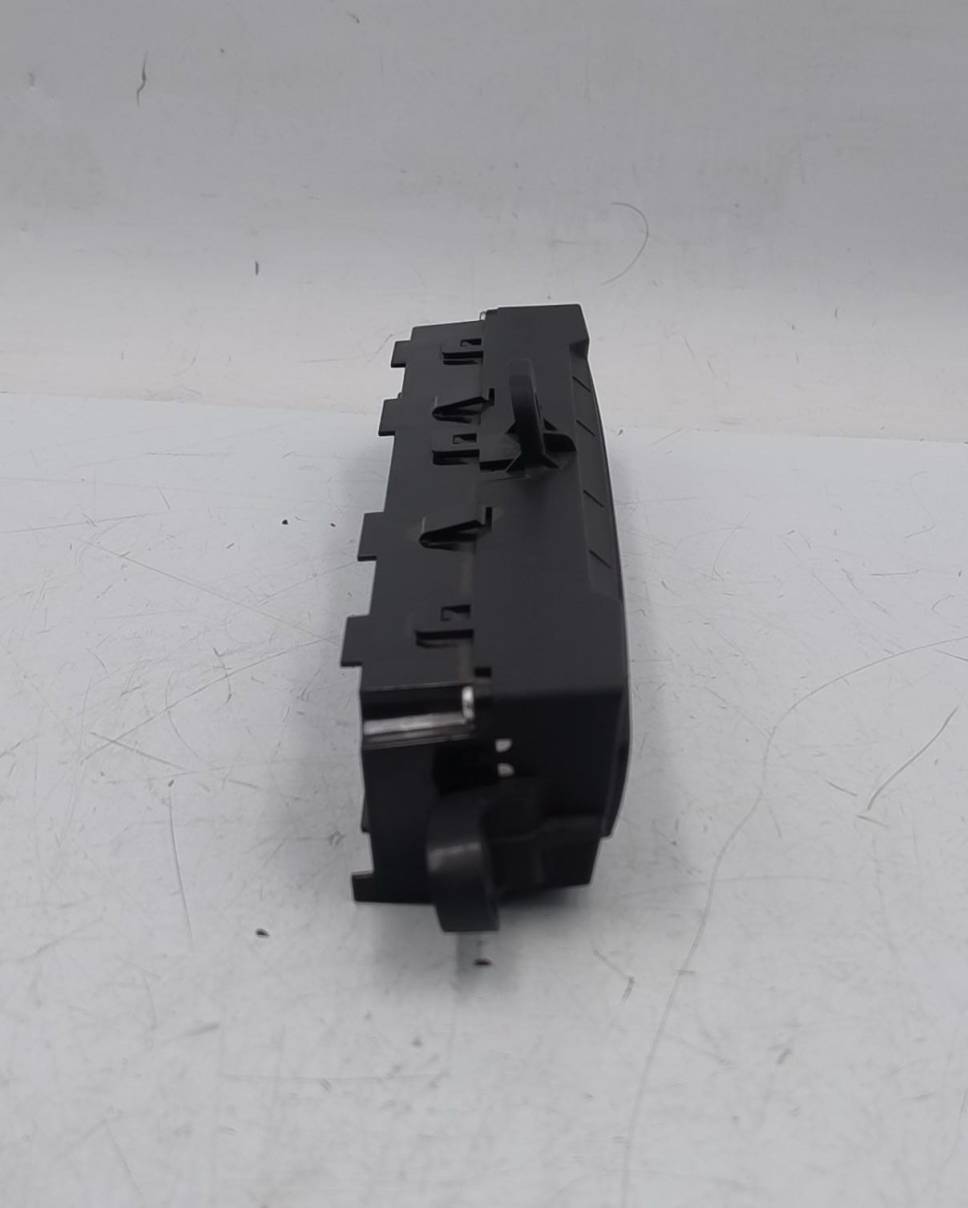 Schermo multifunzione