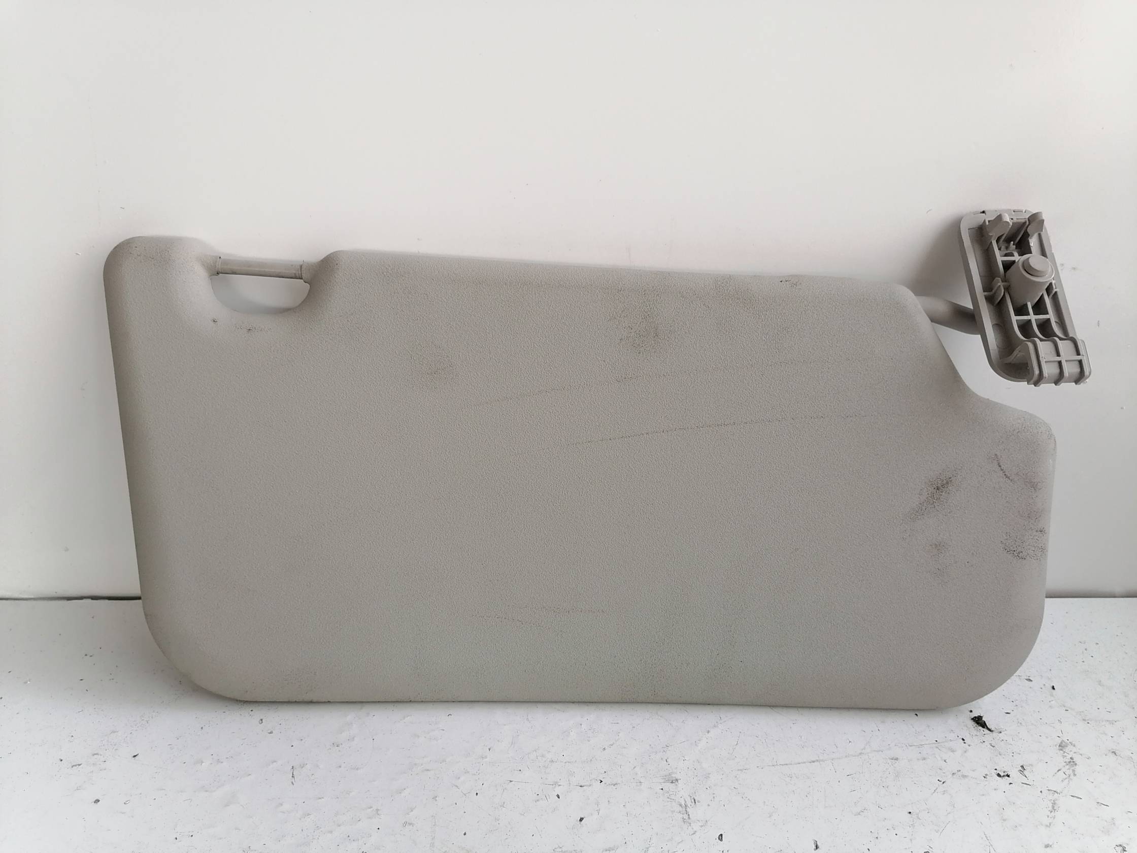 Aletta parasole parabrezza sx.