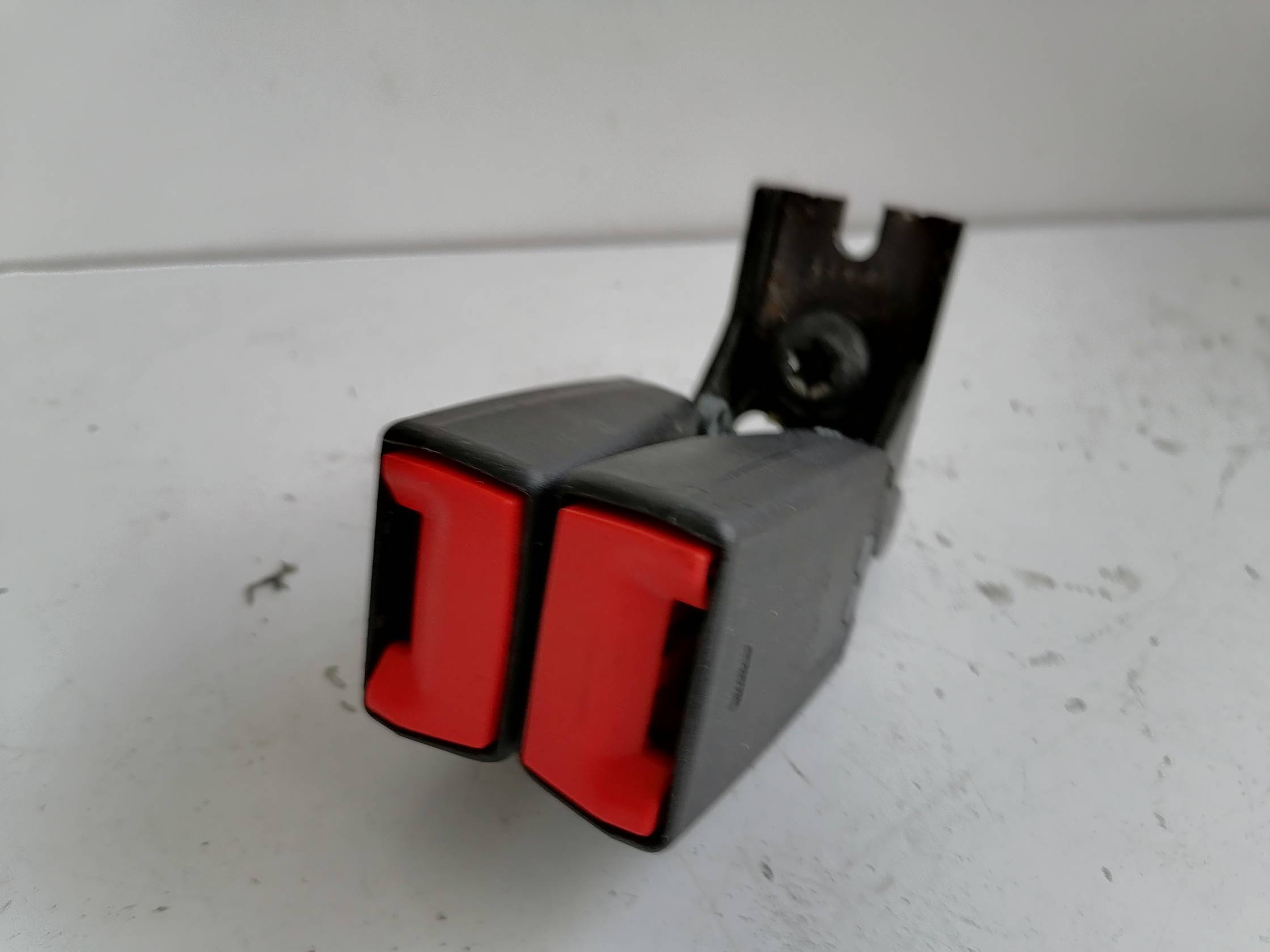 Aggancio cintura di sicurezza post.