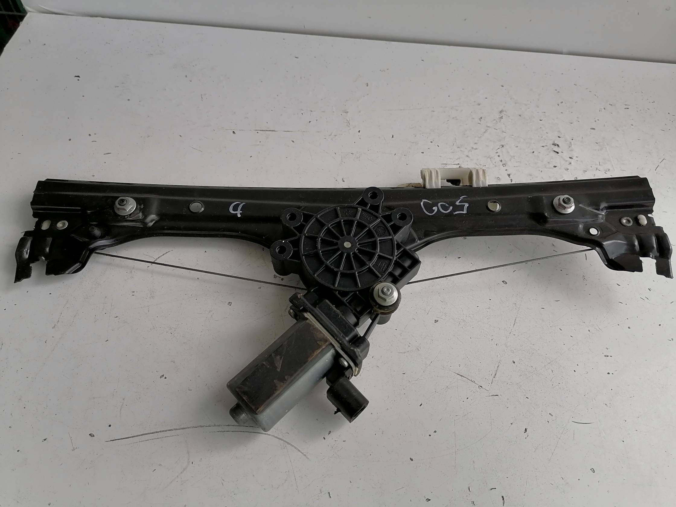 Alzacristallo elettr. porta ant. dx.