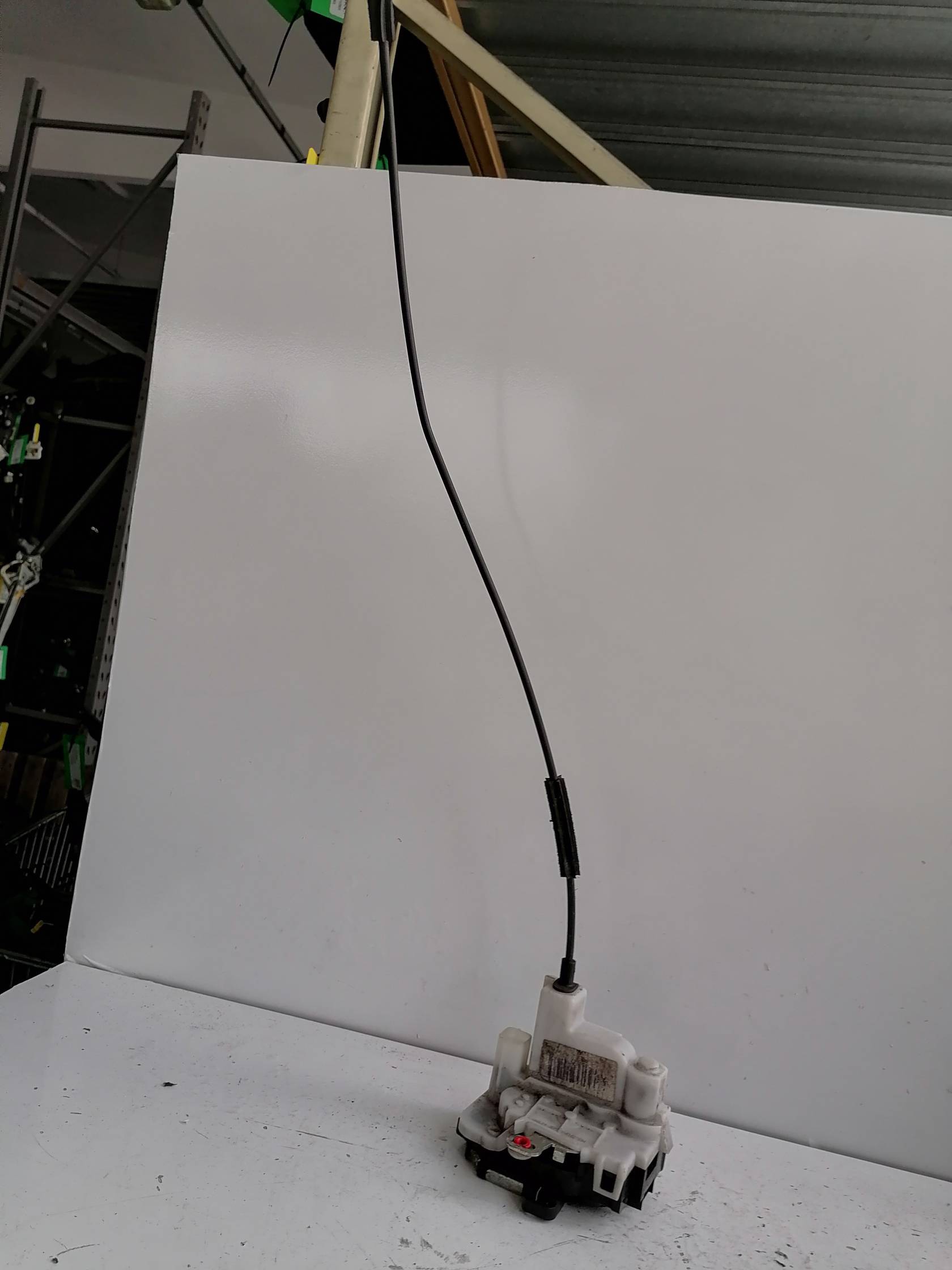 Serratura porta ant. dx.