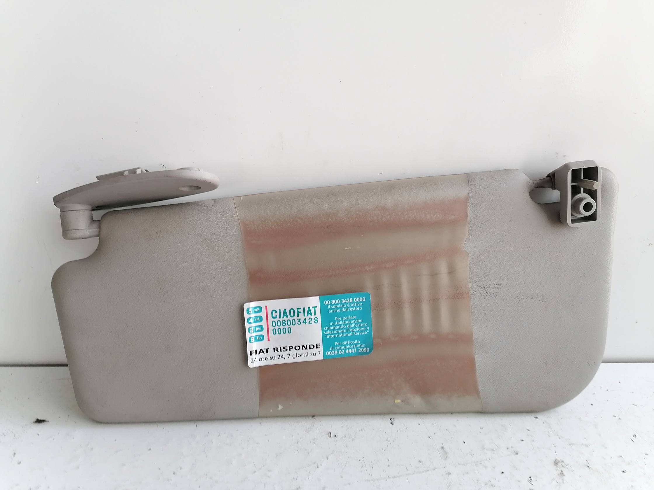 Aletta parasole parabrezza sx.