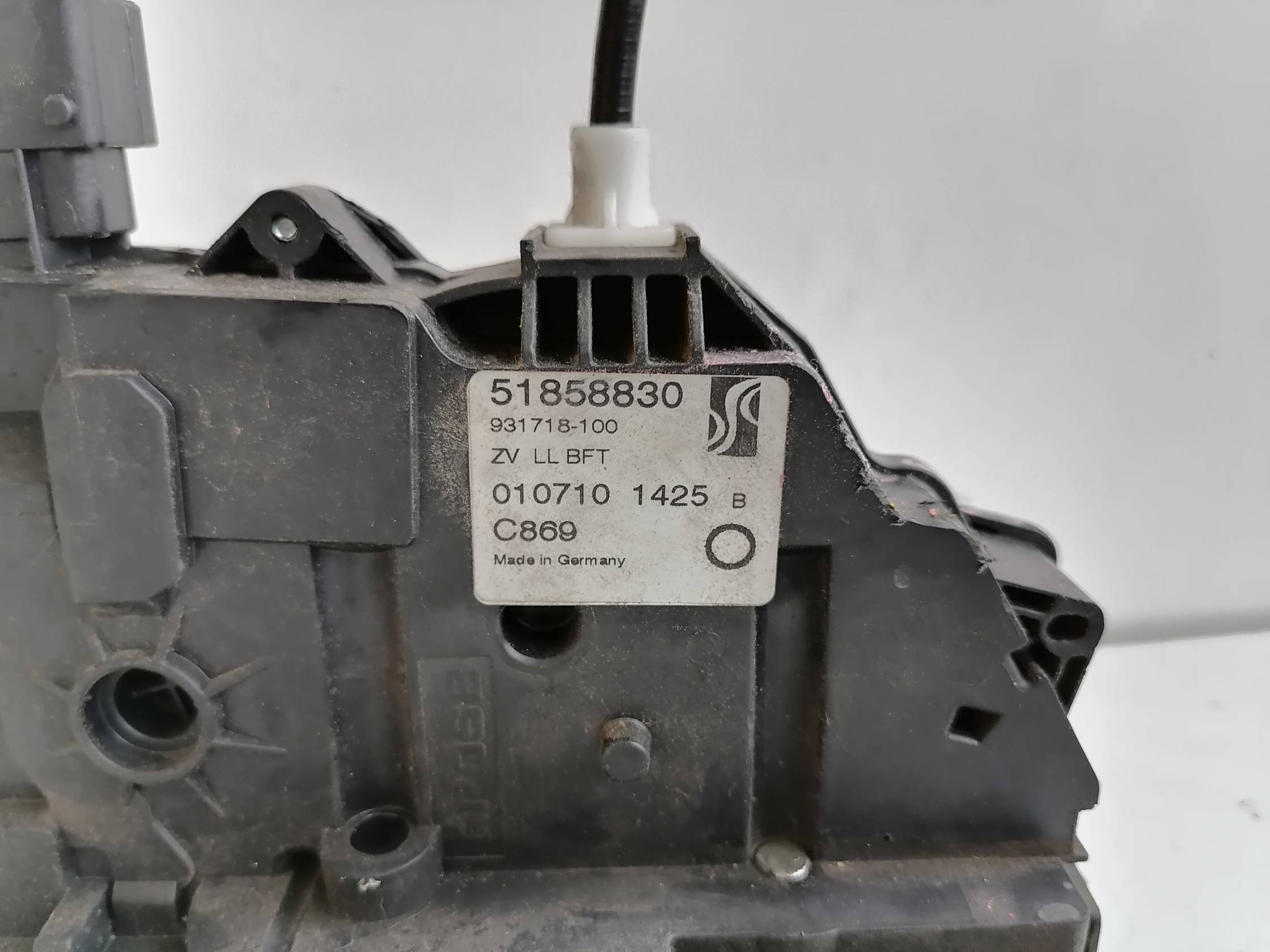 Serratura porta ant. dx.