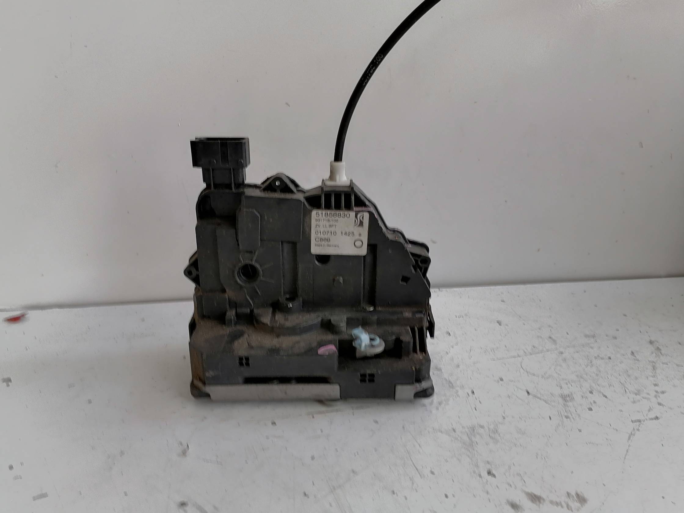 Serratura porta ant. dx.