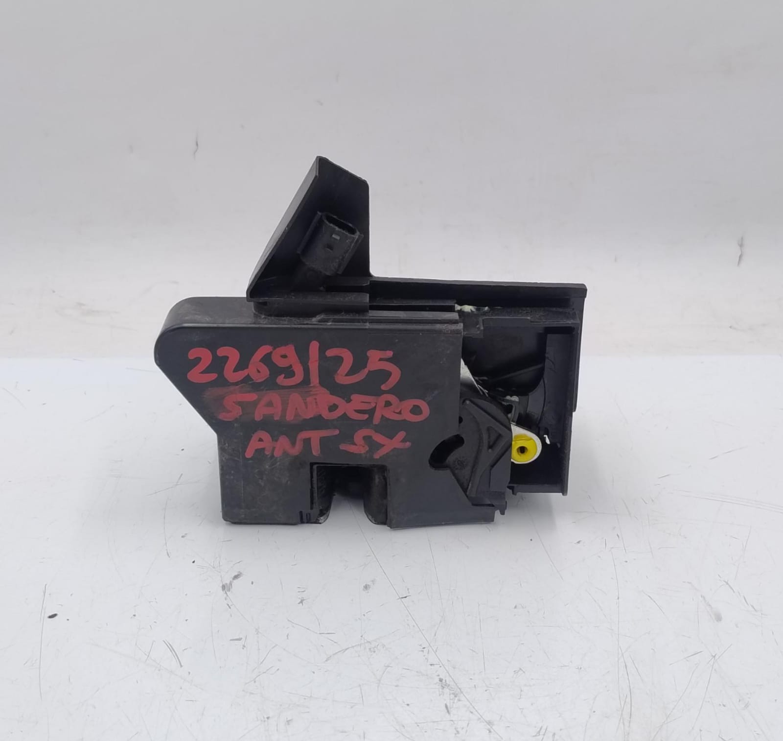 Serratura porta ant. sx.