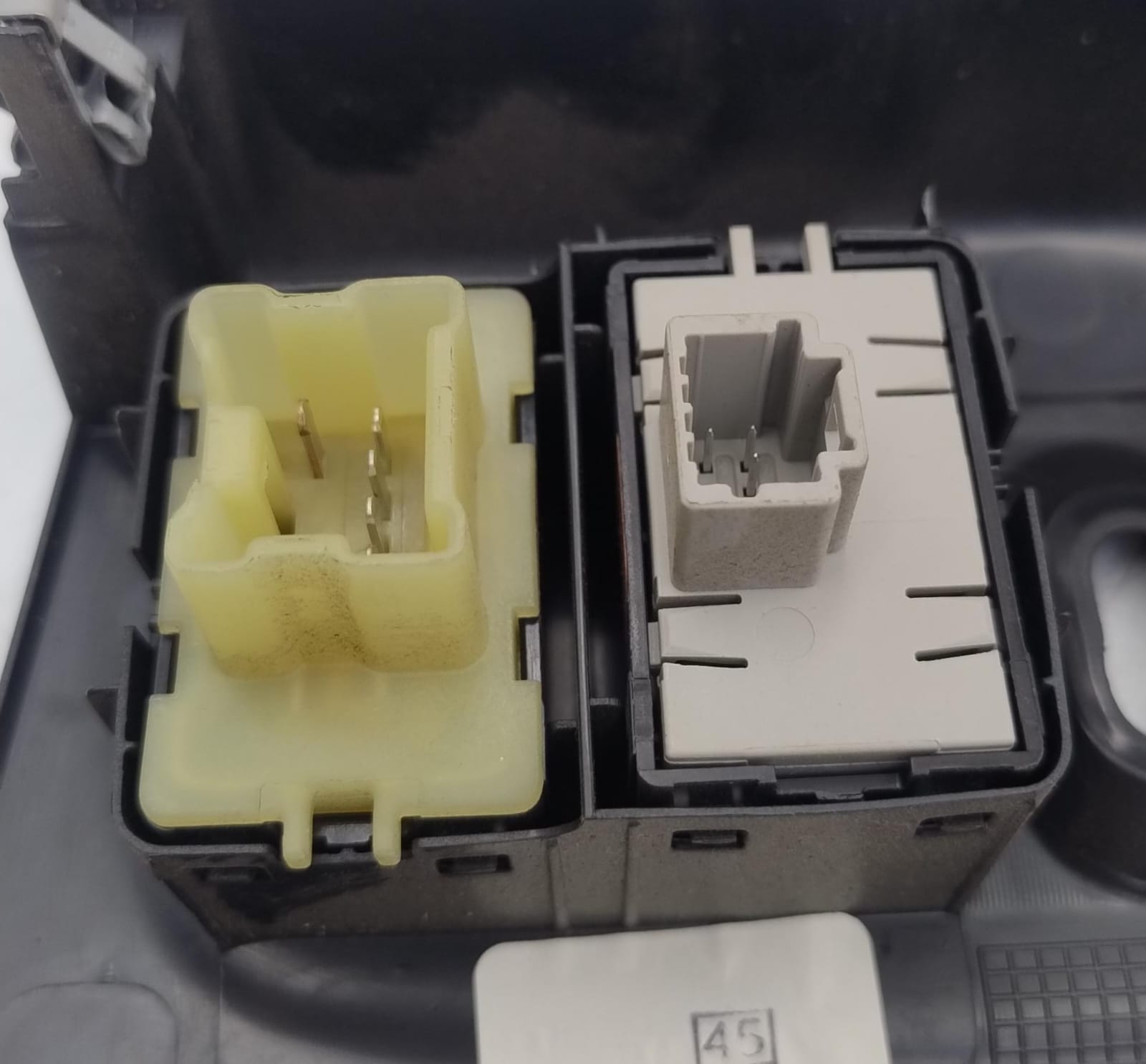 Blocco comandi centrale multifunzioni Blocco comandi centrale multifunzioni