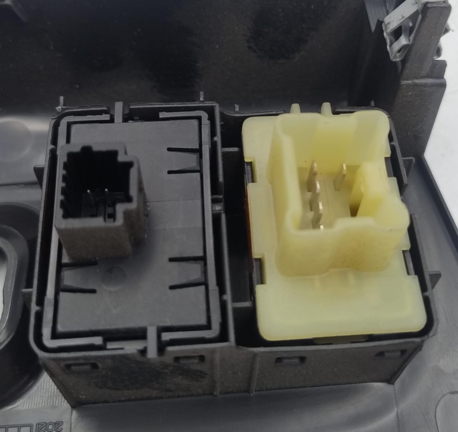 Blocco comandi centrale multifunzioni Blocco comandi centrale multifunzioni