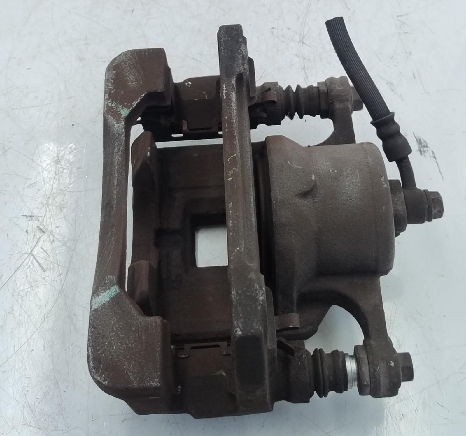 Pinza freno ant. sx. Pinza freno ant. sx.