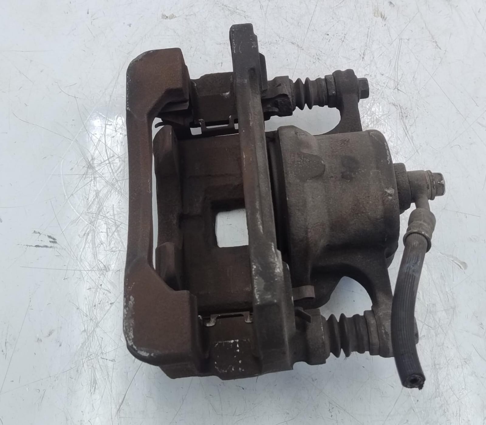 Pinza freno ant. dx. Pinza freno ant. dx.