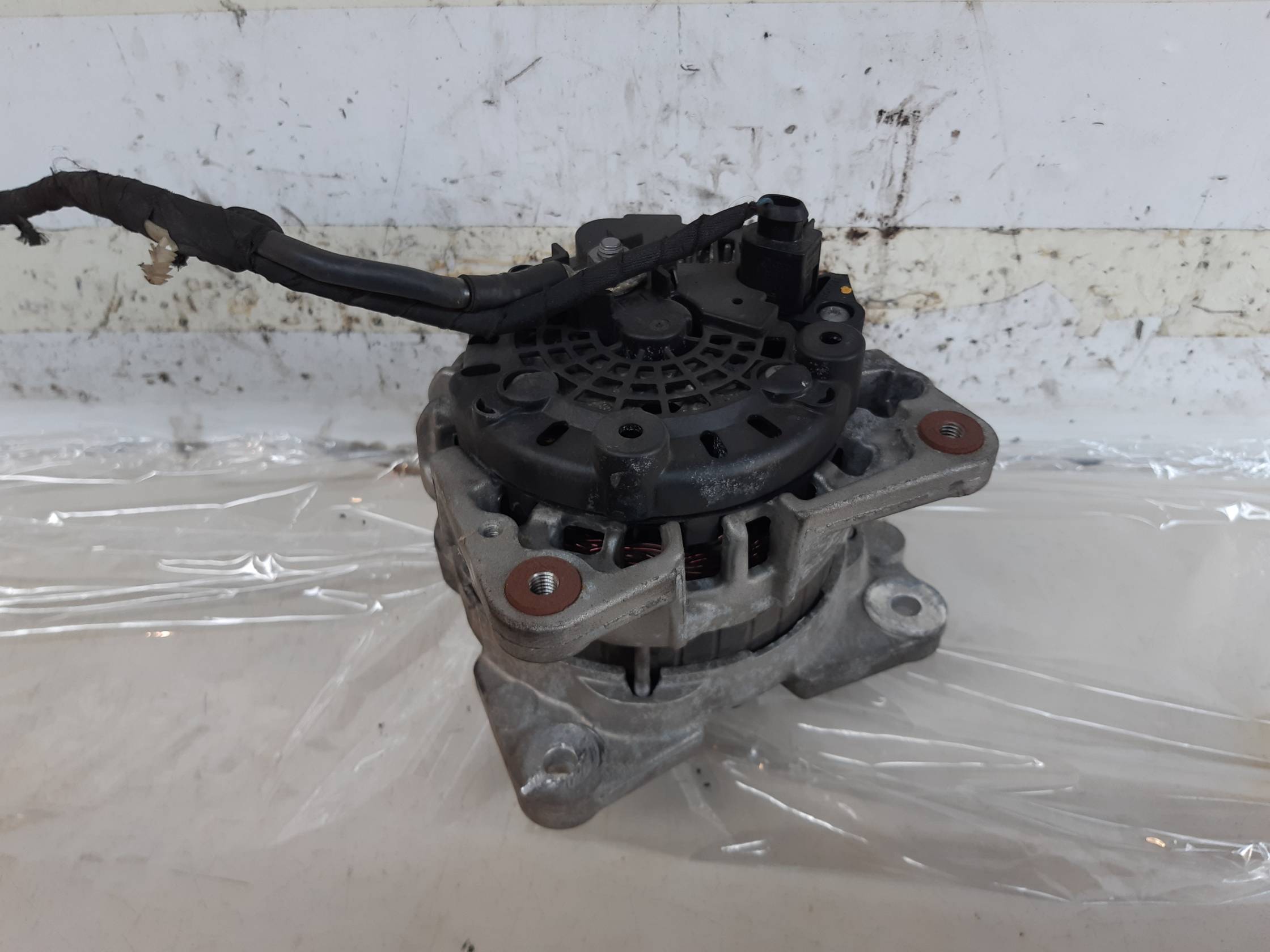 Alternatore Alternatore