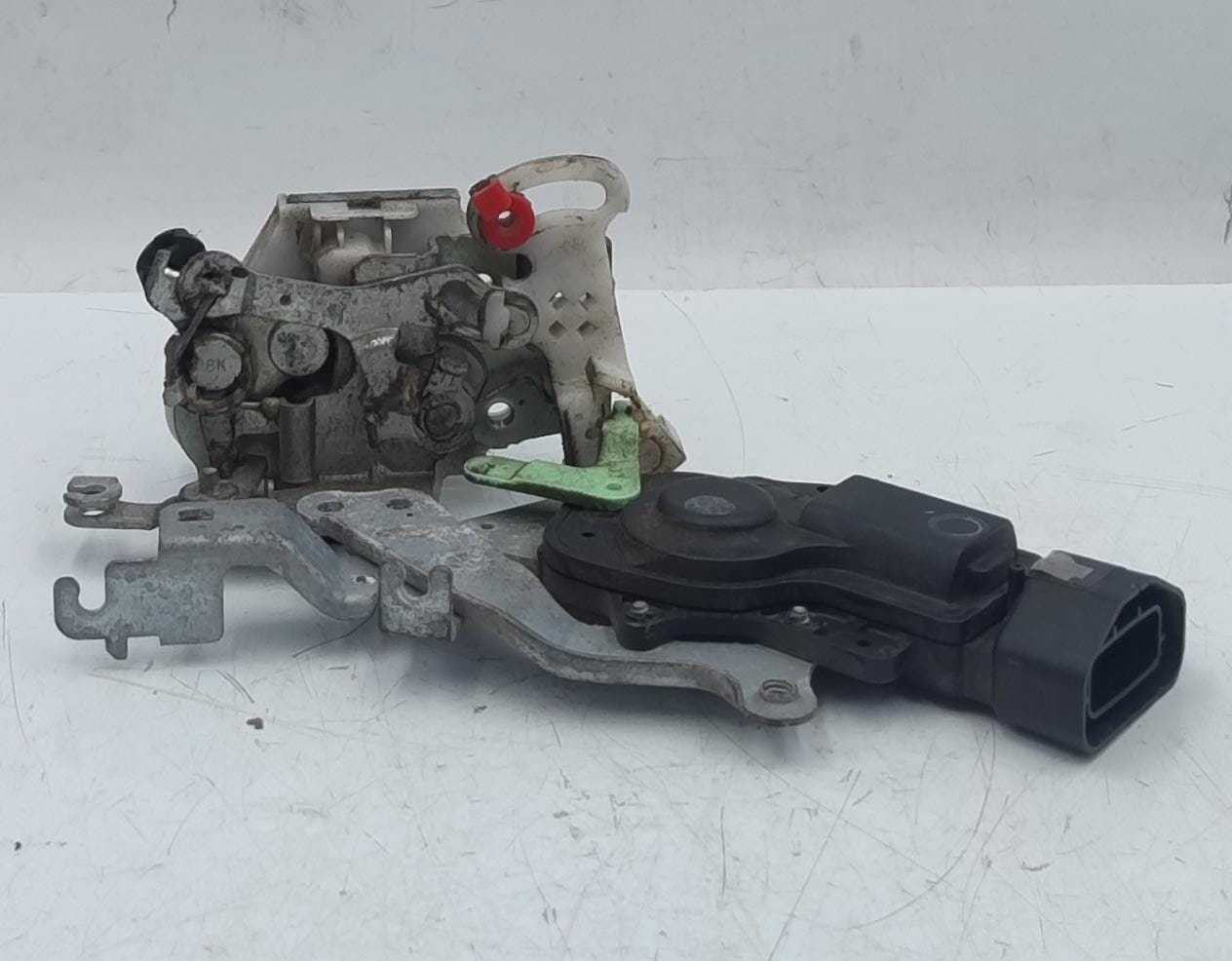 Serratura porta ant. sx.