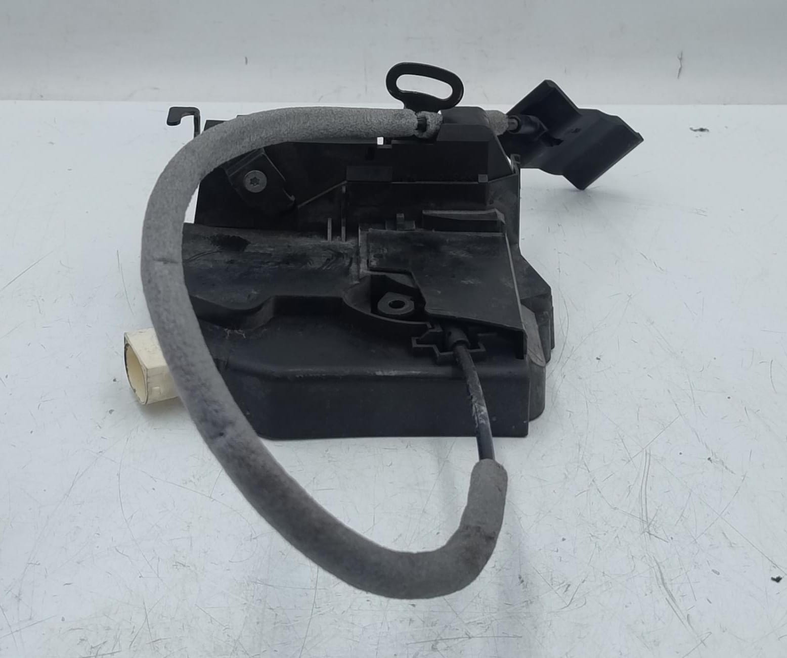 Serratura porta ant. dx.