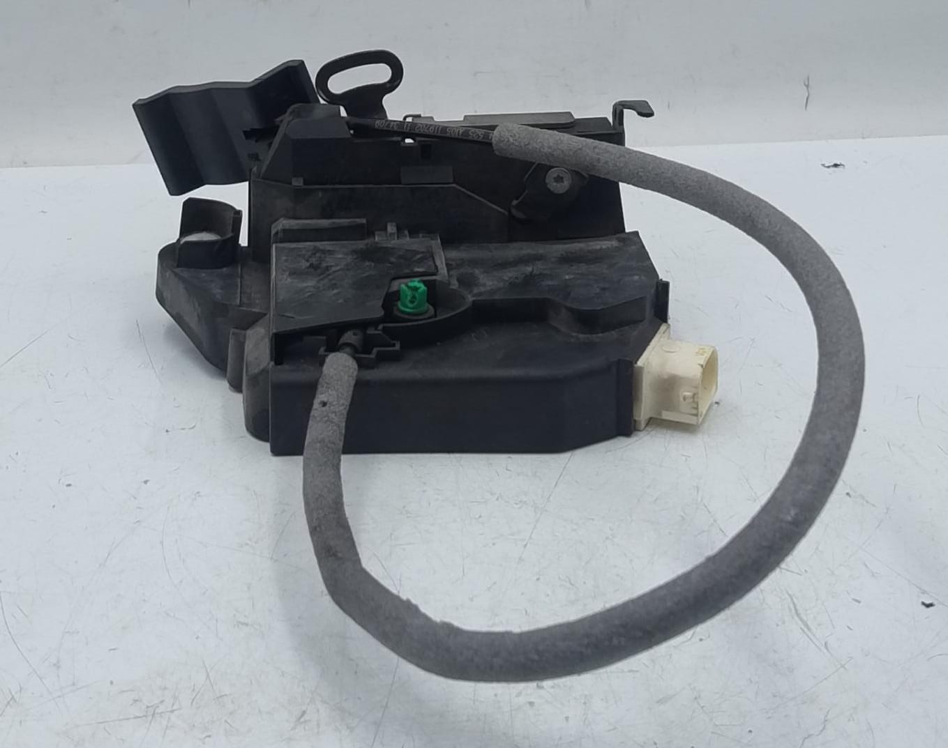 Serratura porta ant. sx.