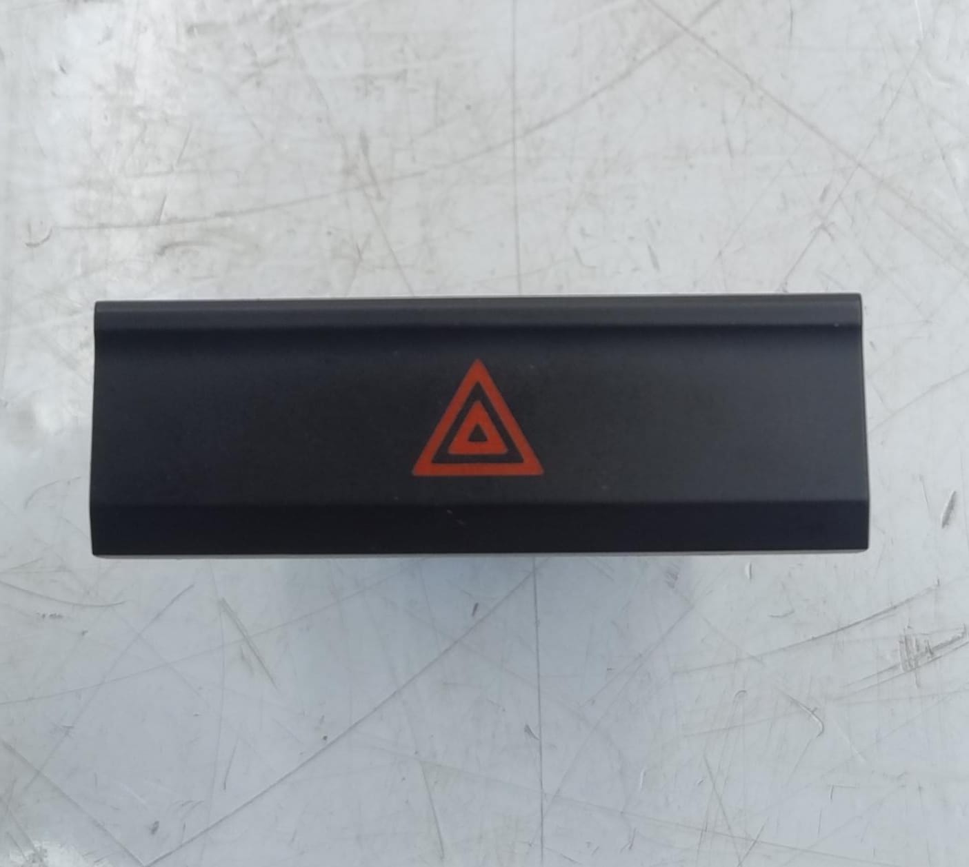 Interruttore quattro frecce emergenza