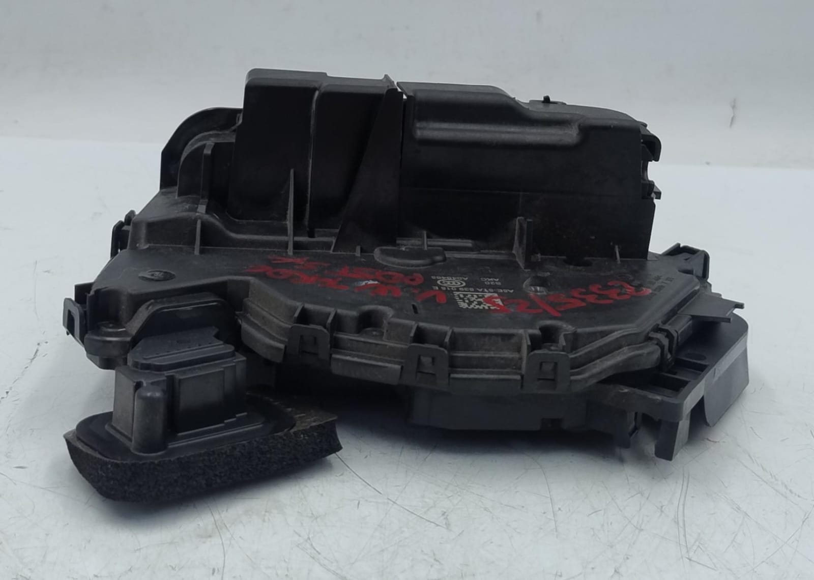 Serratura porta post. sx.